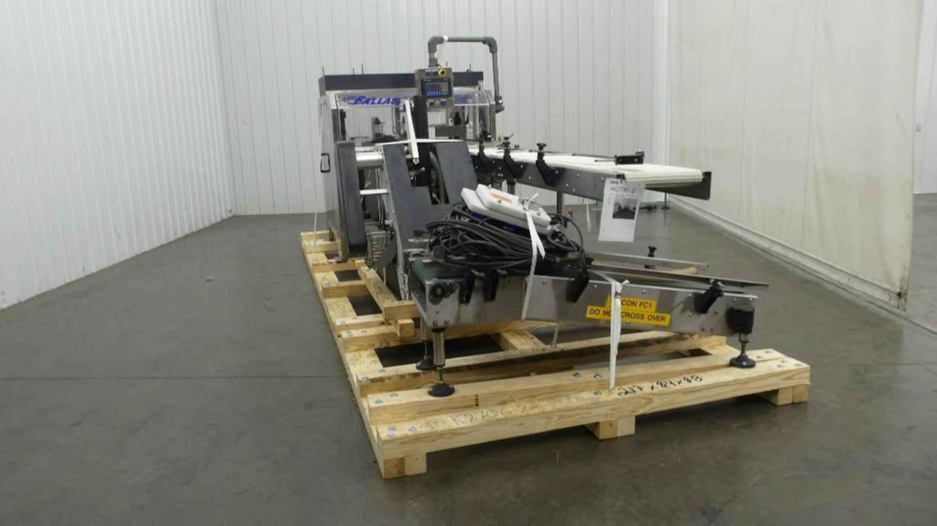 Fallas R400 Robotic Case Packer with Uppender - Image 45 of 45