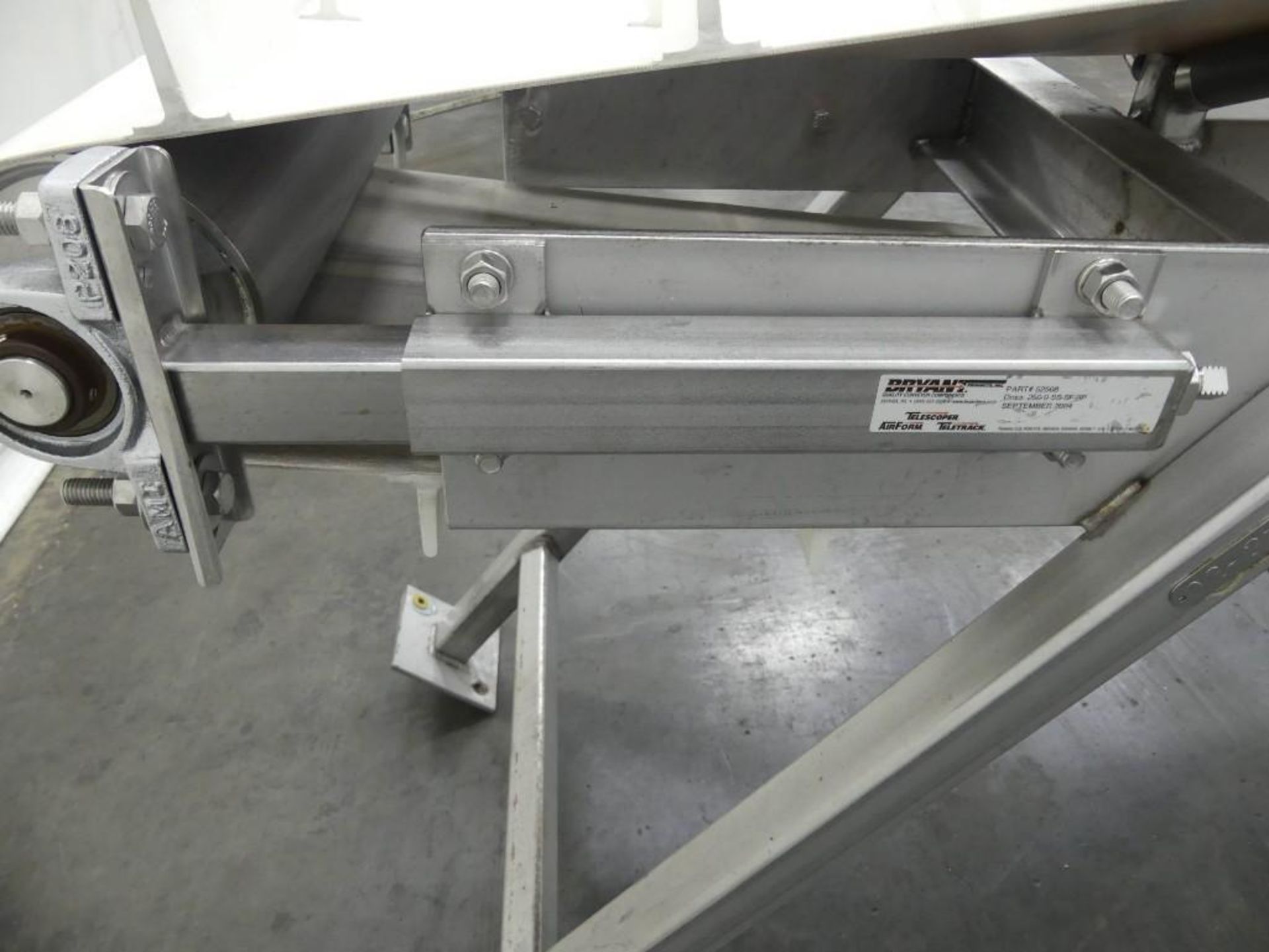 Plastic Cleated Belt Conveyor 185" L x 18" W - Image 9 of 9