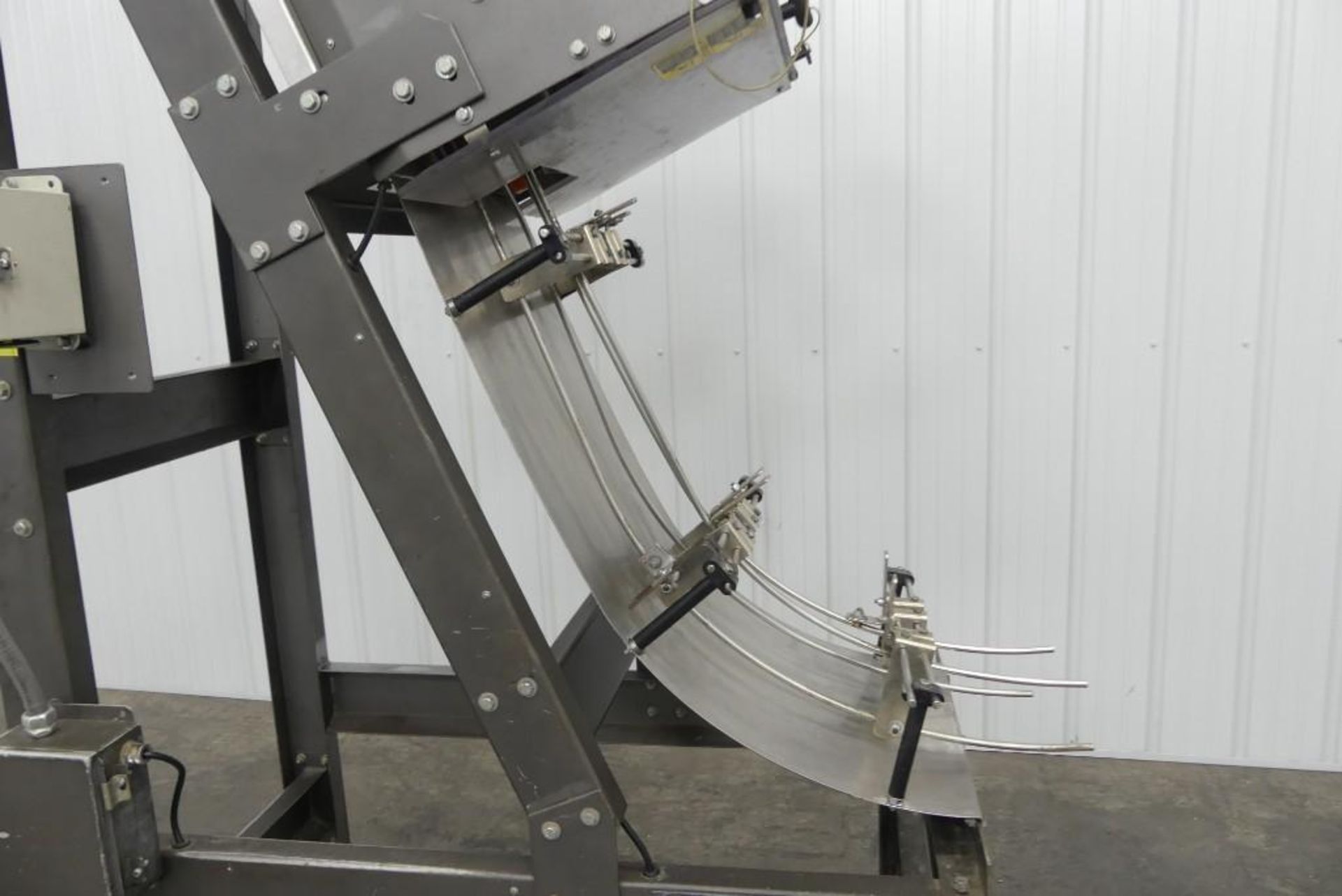 Dillin Engineered Decline Metering Conveyor - Image 8 of 15