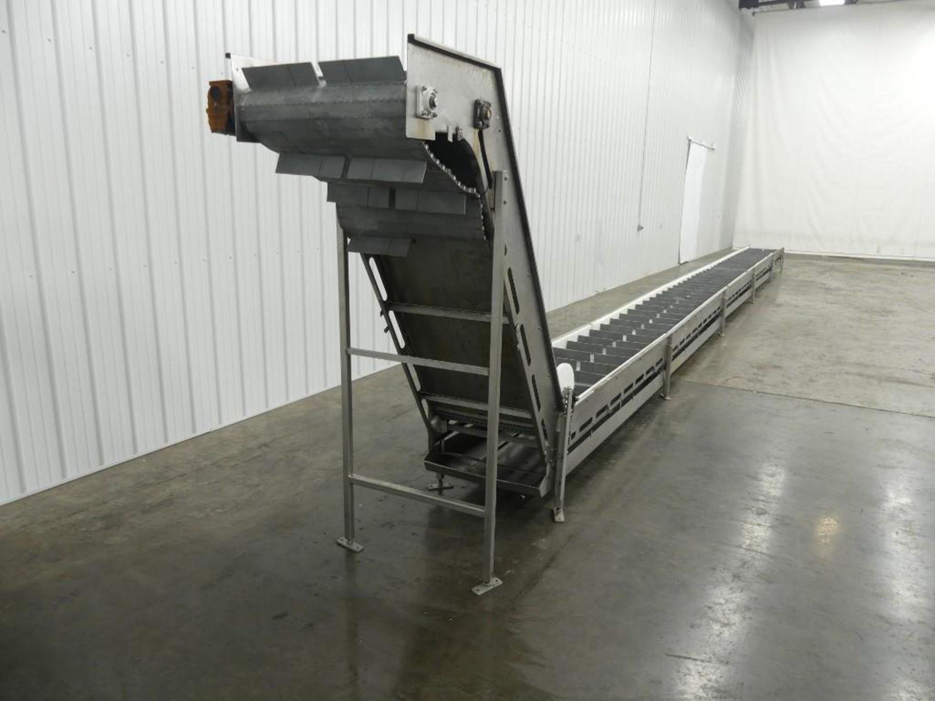 25" Wide x 45 feet Long Cleated Incline Conveyor - Image 2 of 11