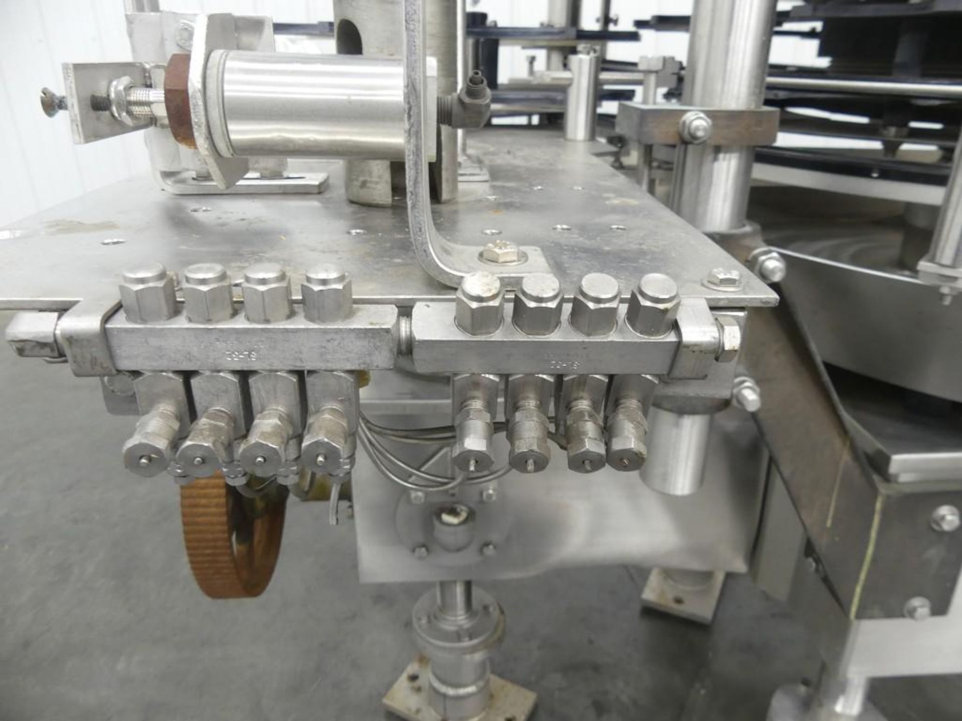 Elmar 28 Station Rotary Piston Filler - Image 12 of 15