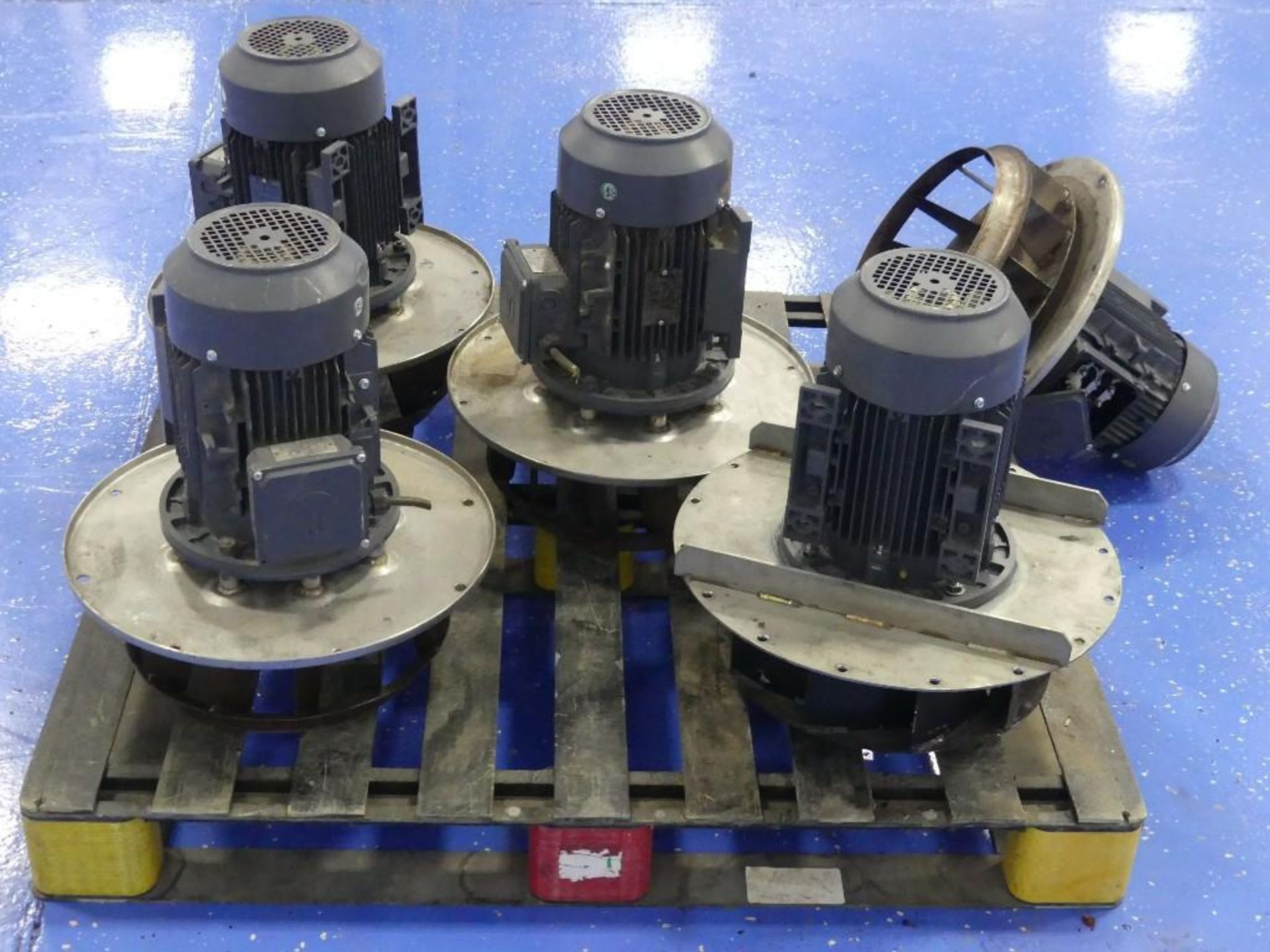 Skid of Five Motors