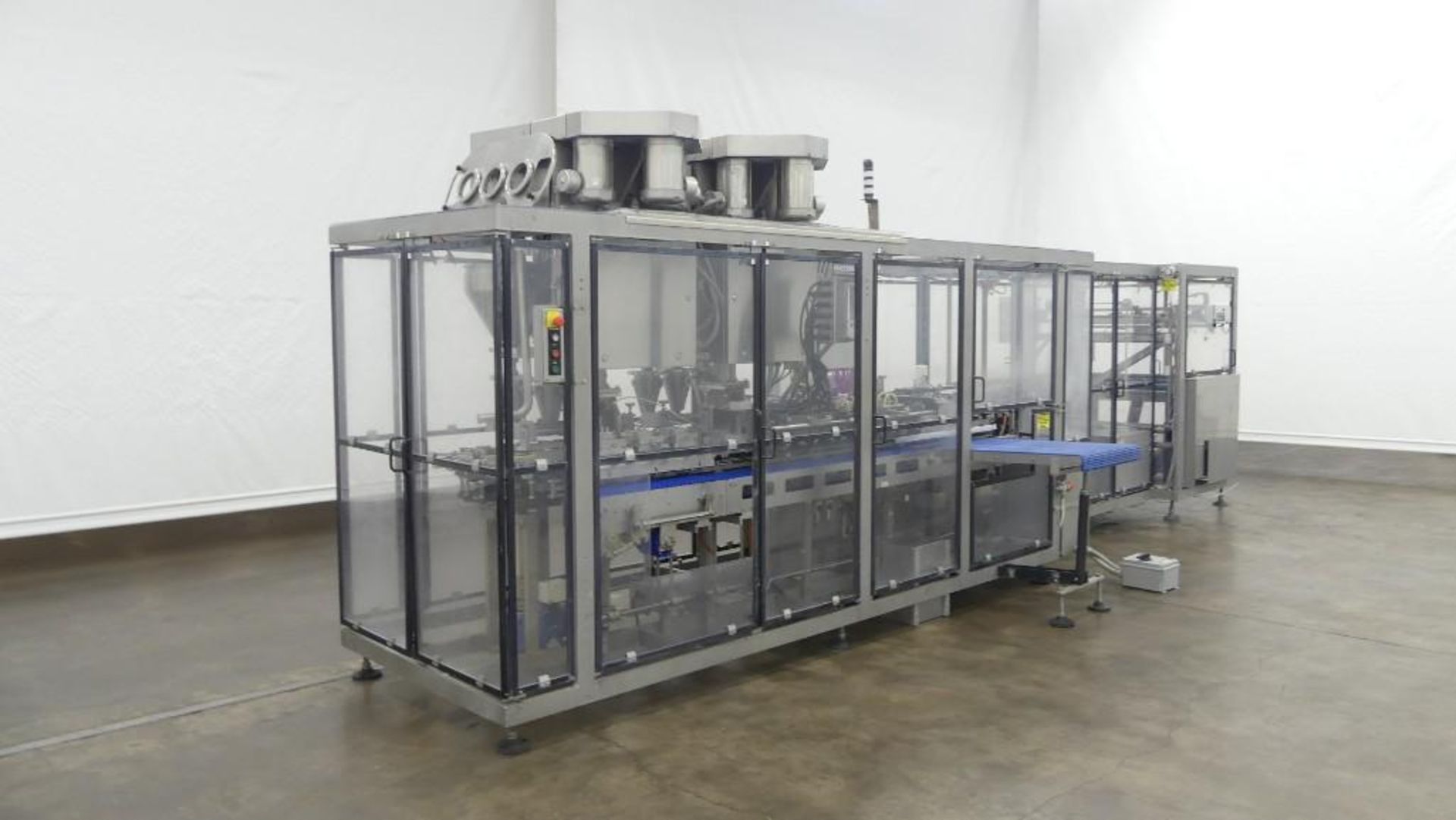 Massman HFFS-IM0800 Flexible Pouch Packaging System - Image 2 of 51