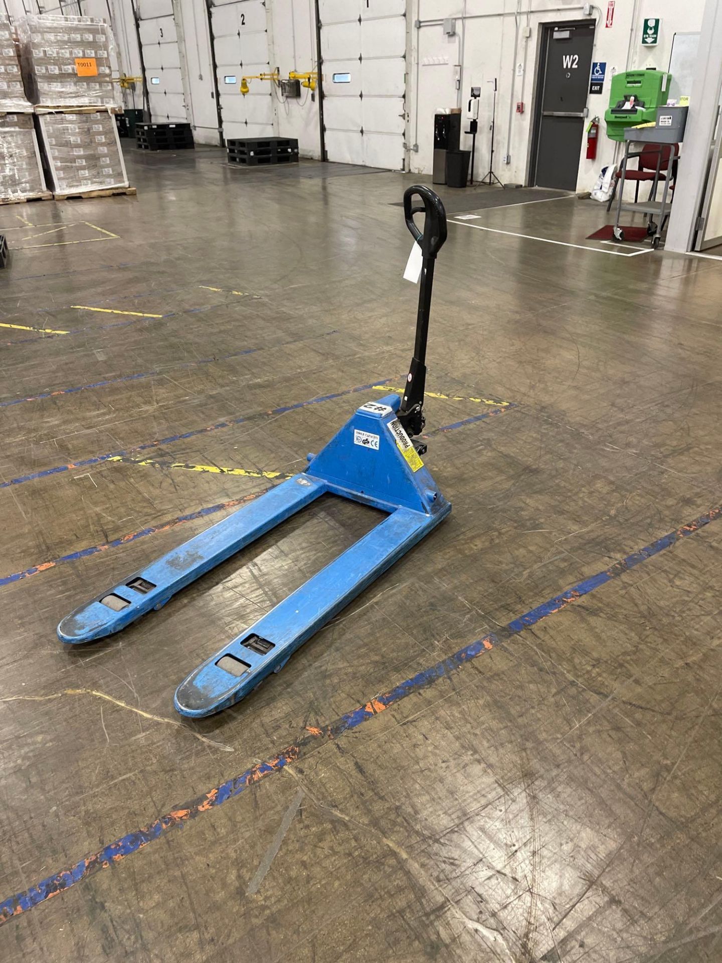 Blue Pallet Jack - Image 3 of 6