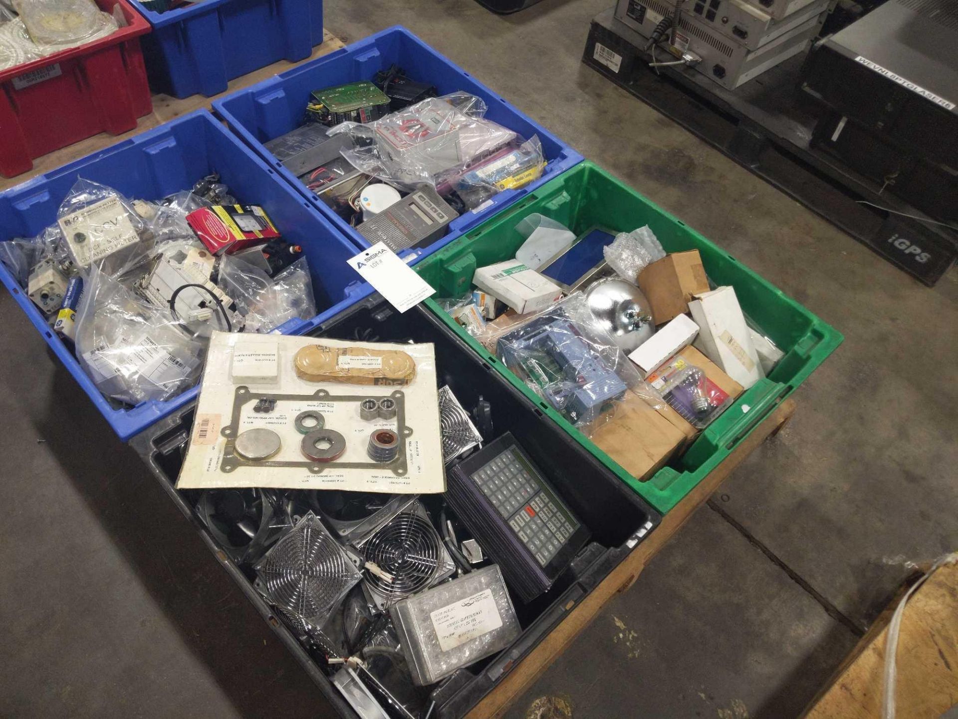 Pallet of Miscellaneous Parts