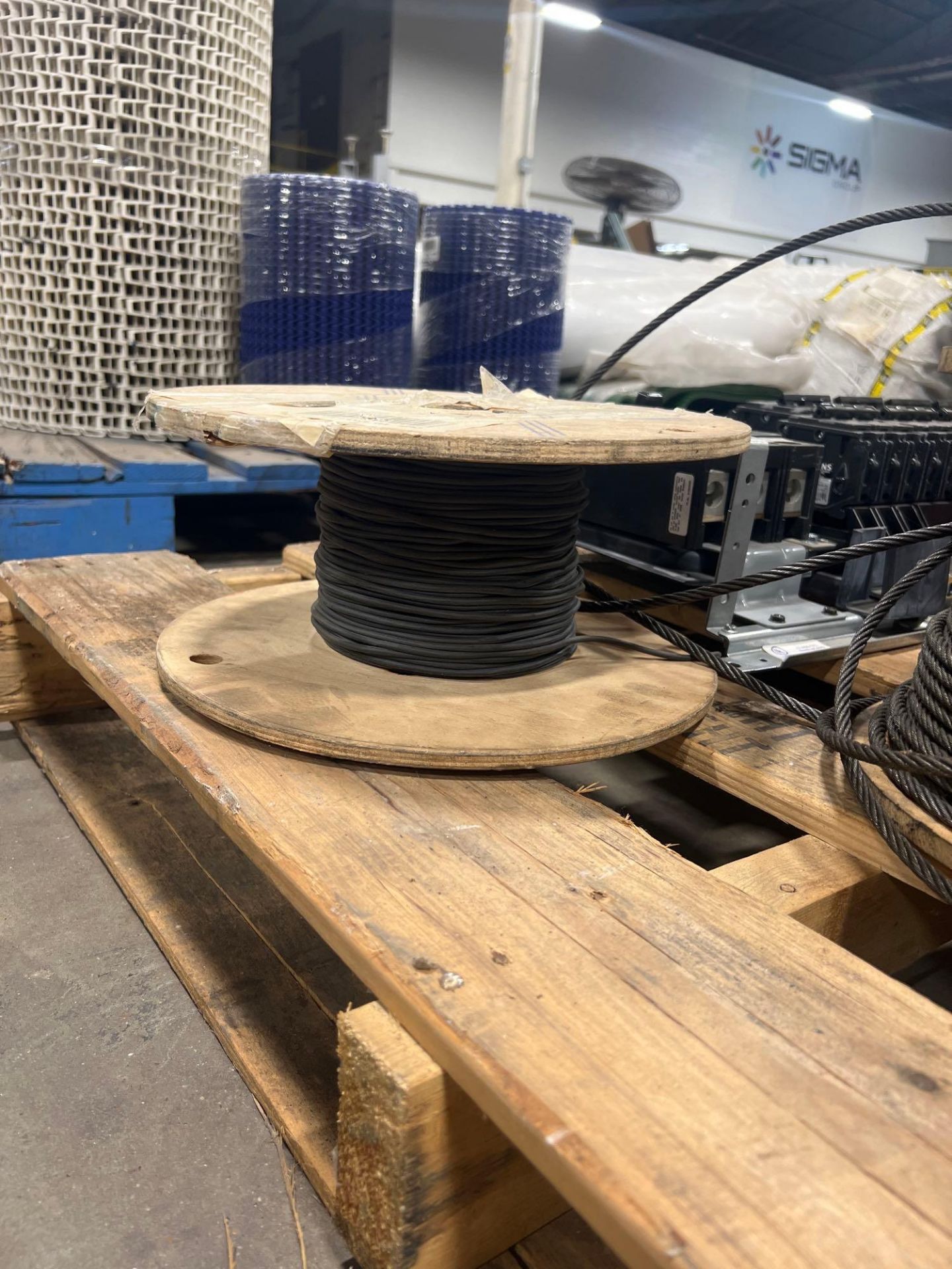 pallet of cable spools - Image 9 of 9