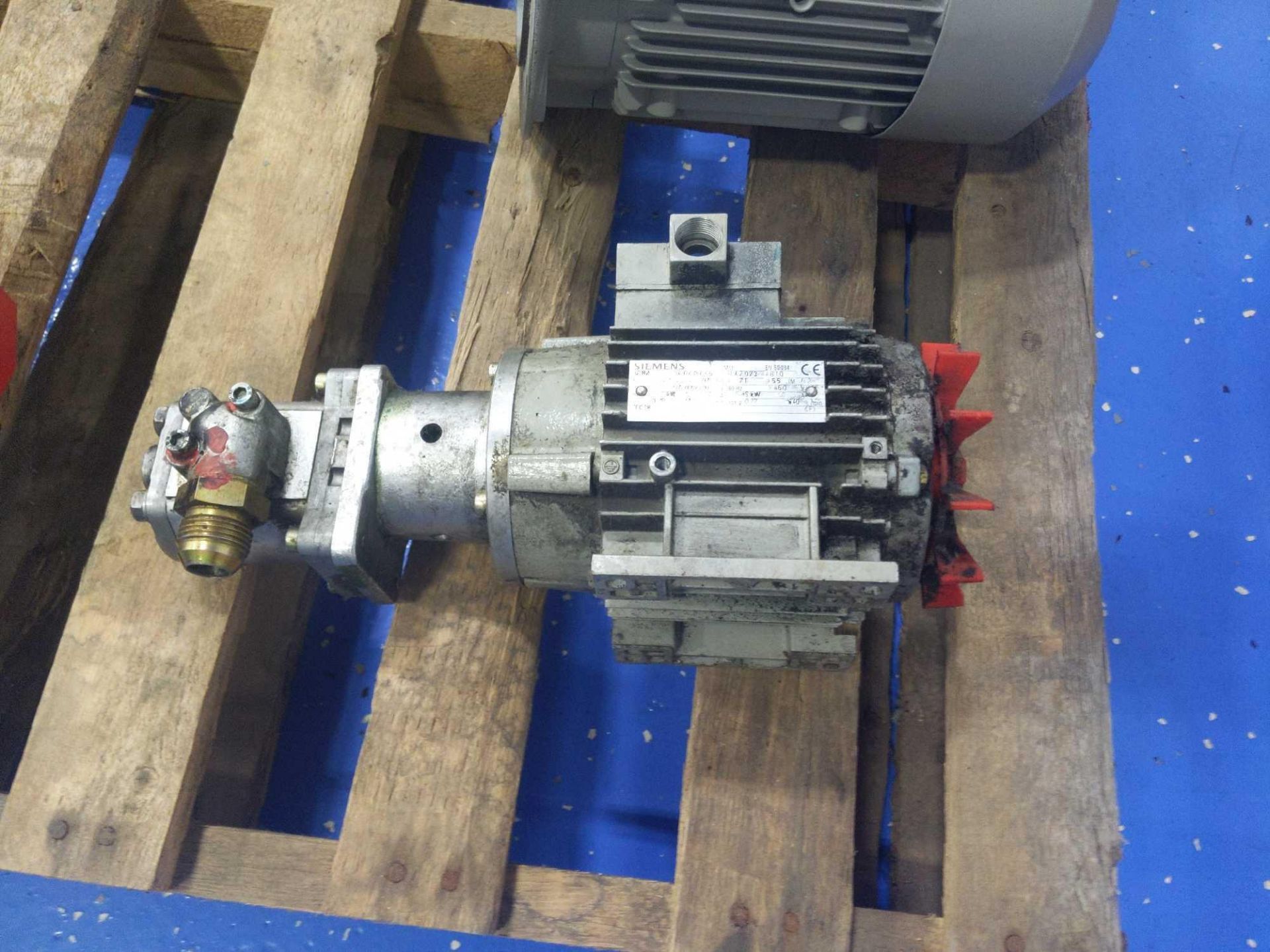 Pallet of Motors - Image 6 of 16