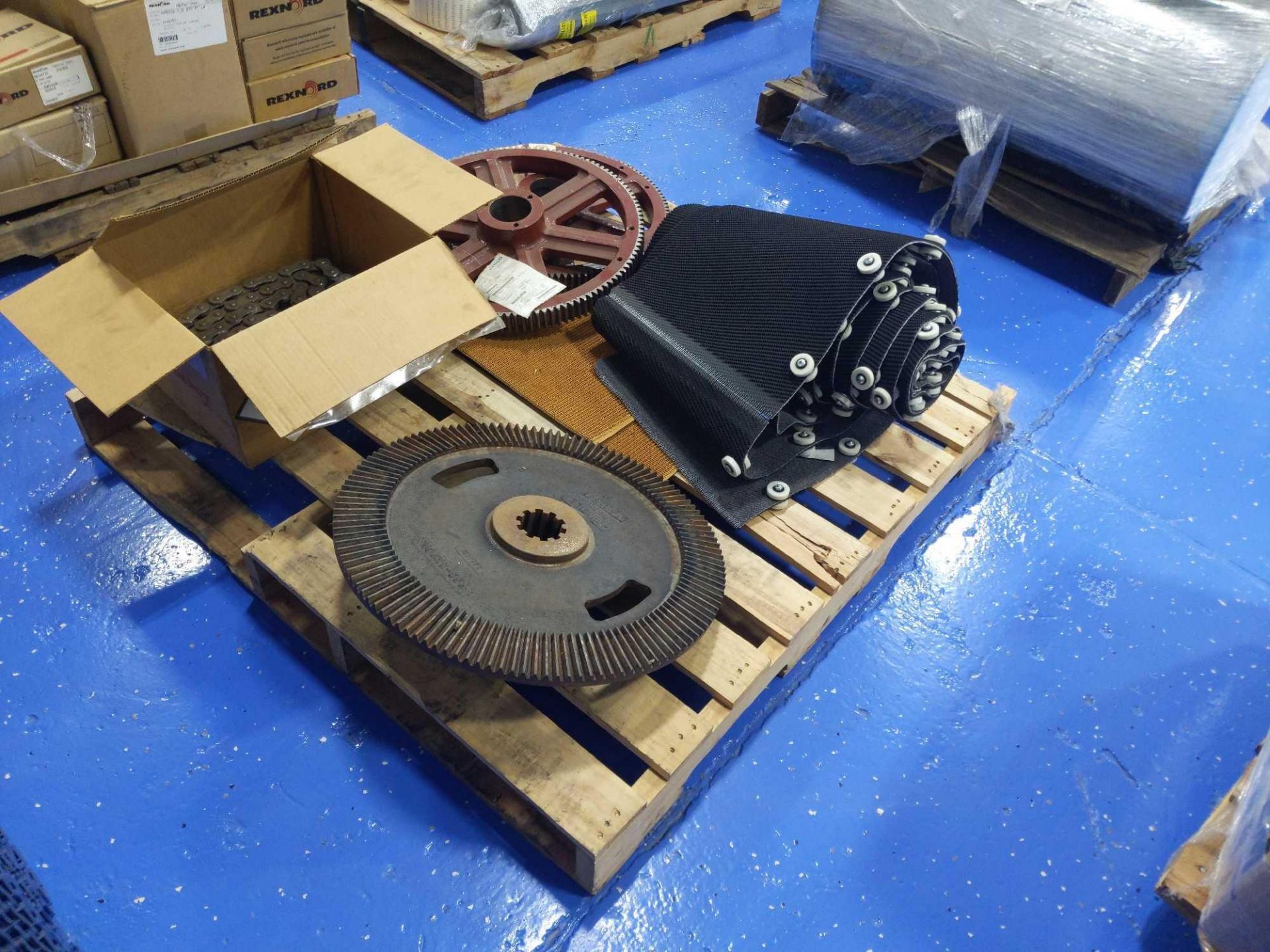 Pallet of Various Parts - Image 3 of 9