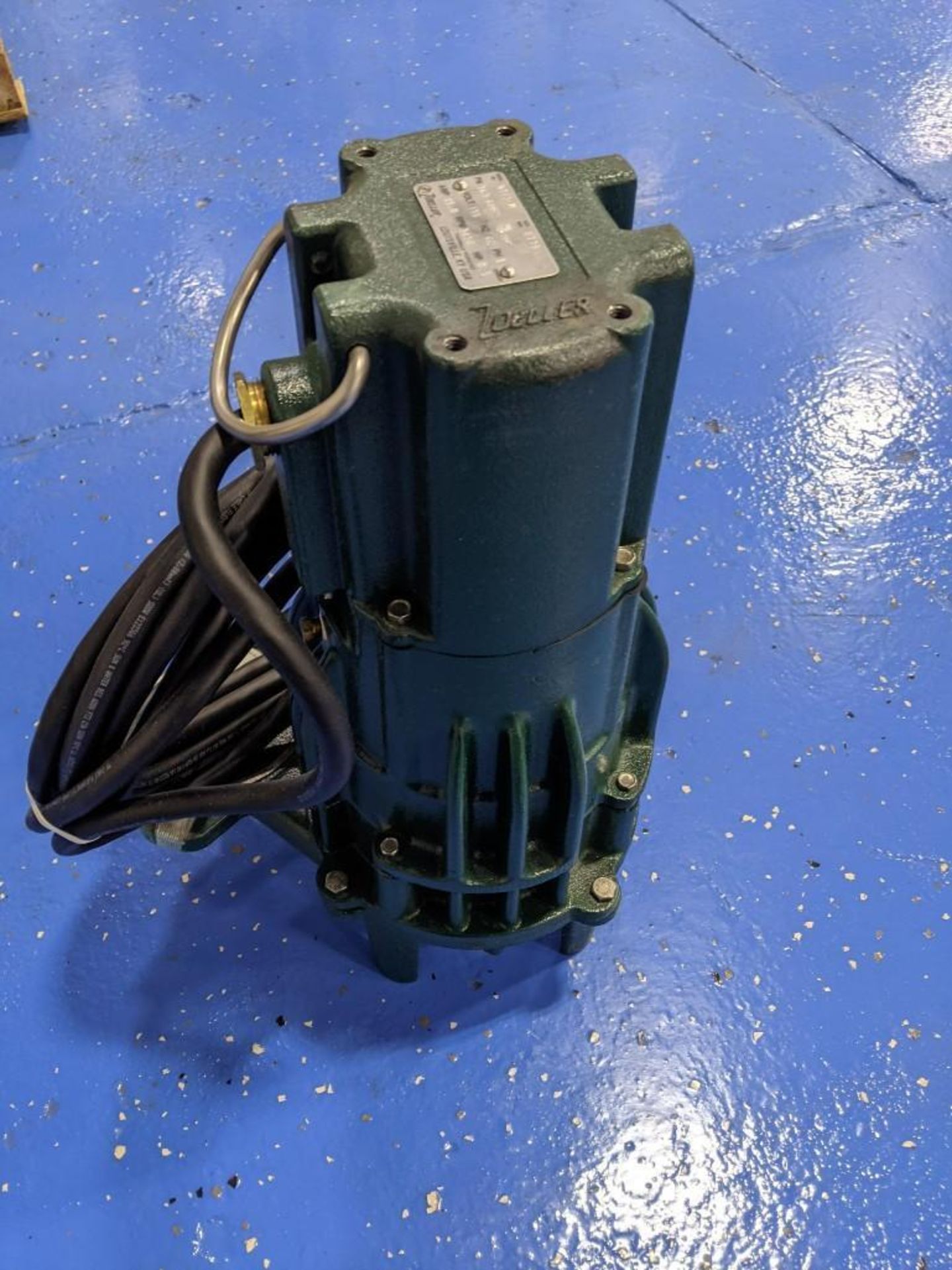 Zoeller N163 High Head Effluent Pump - Image 2 of 6