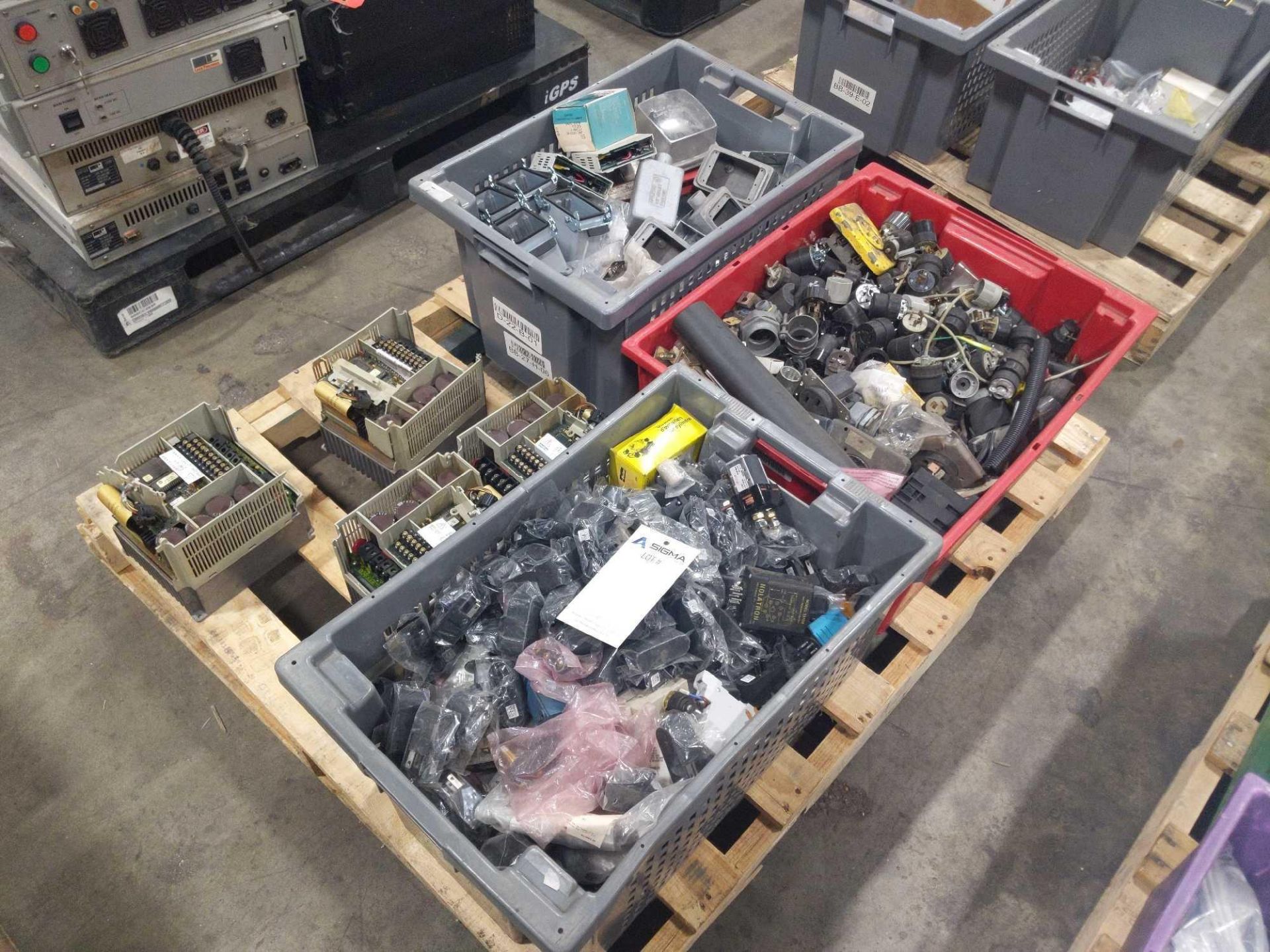 Pallet of Electrical Parts including Allen Bradley - Image 2 of 23