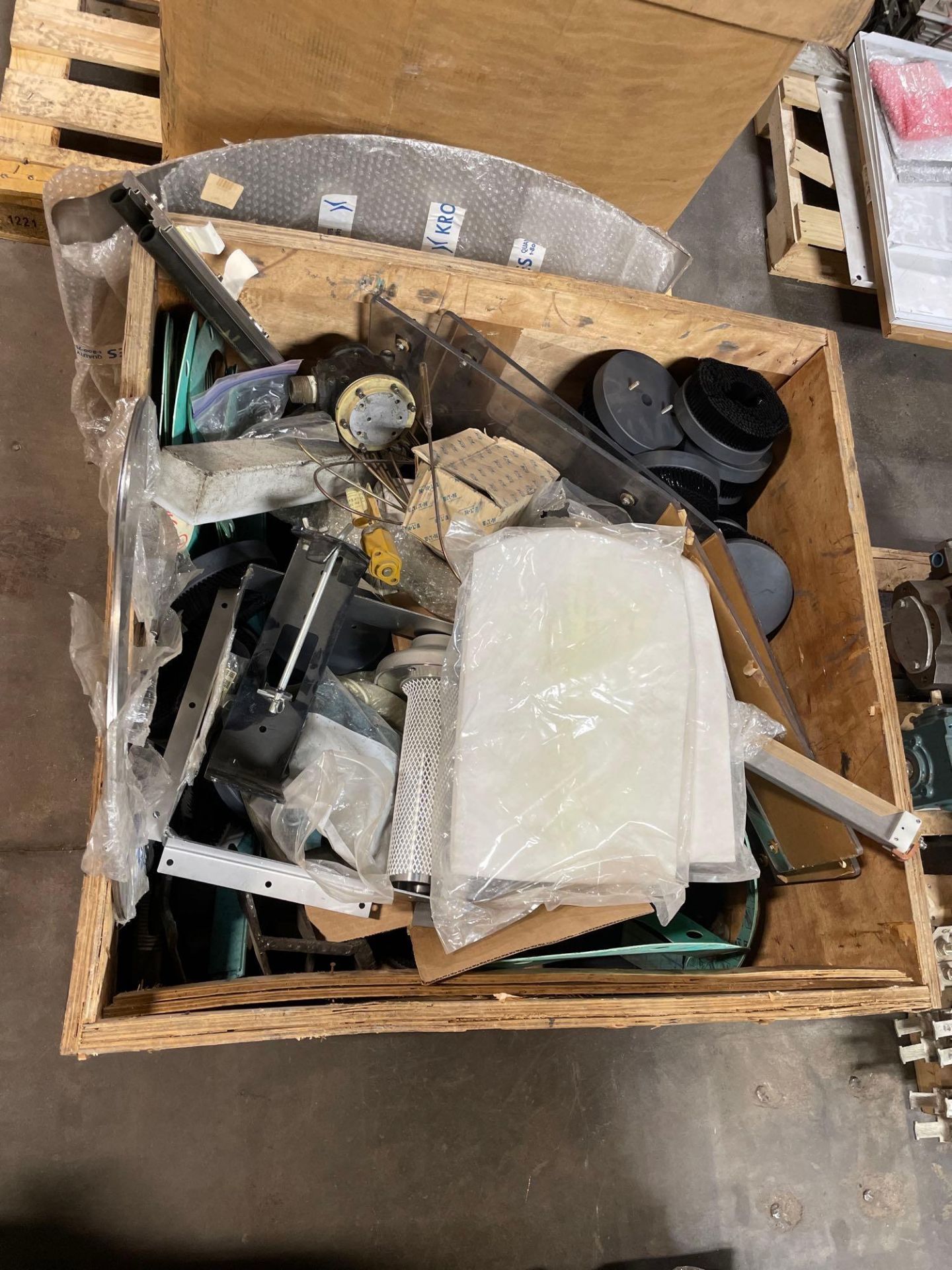 Pallet of Miscellaneous Parts