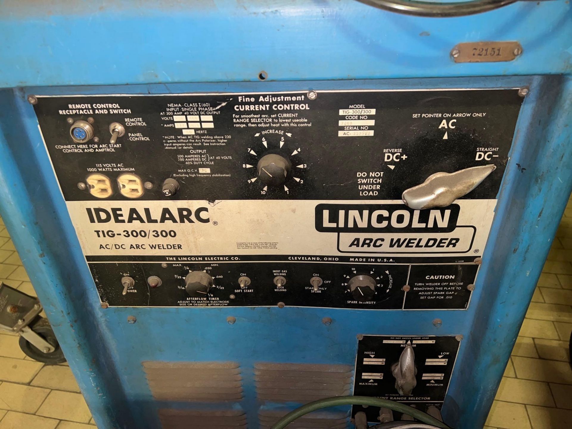 Lincoln TIG-300 Arc Welder - Image 9 of 9