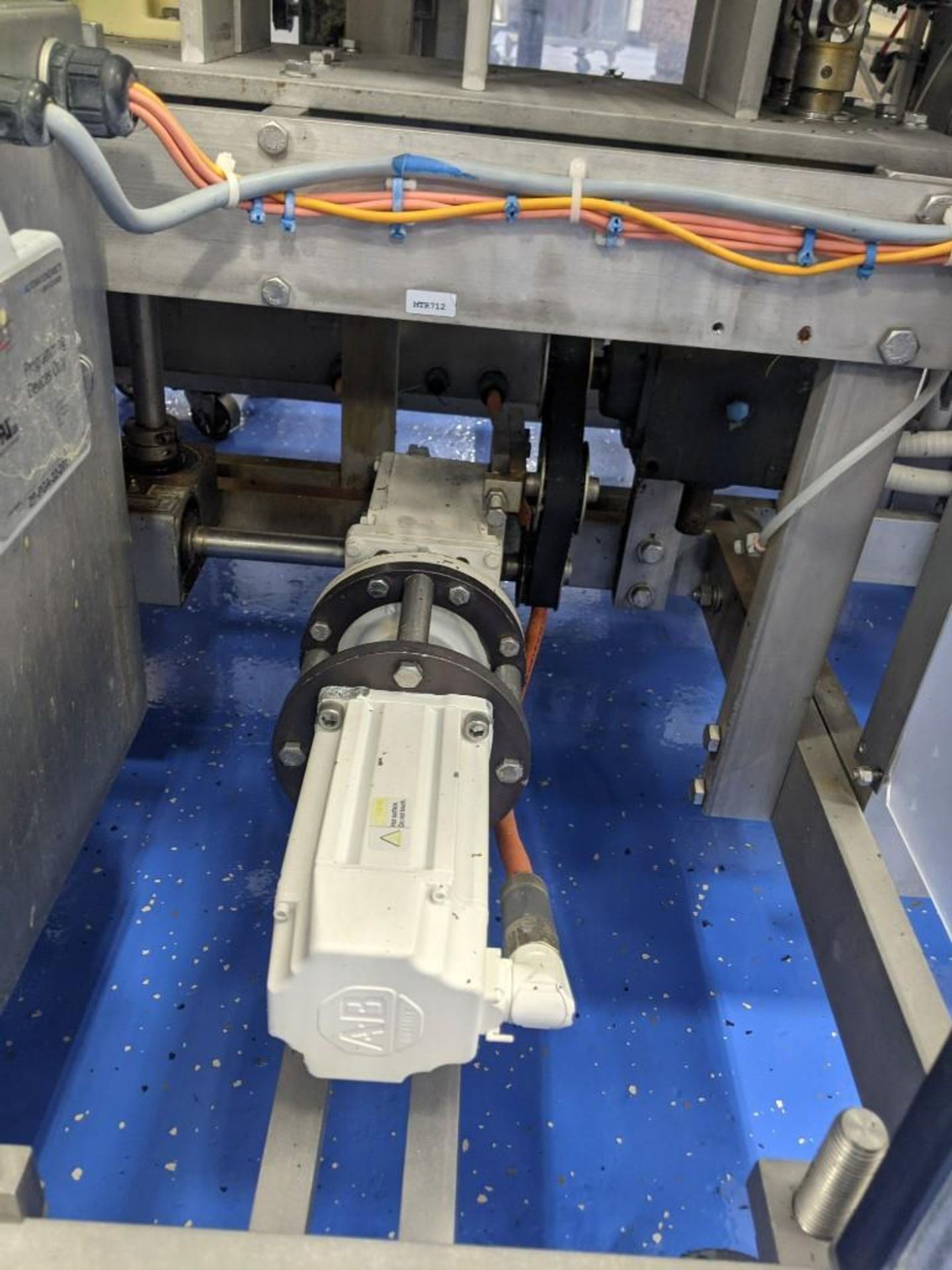 Massman HFFS-IM0800 Flexible Pouch Packaging System - Image 13 of 51