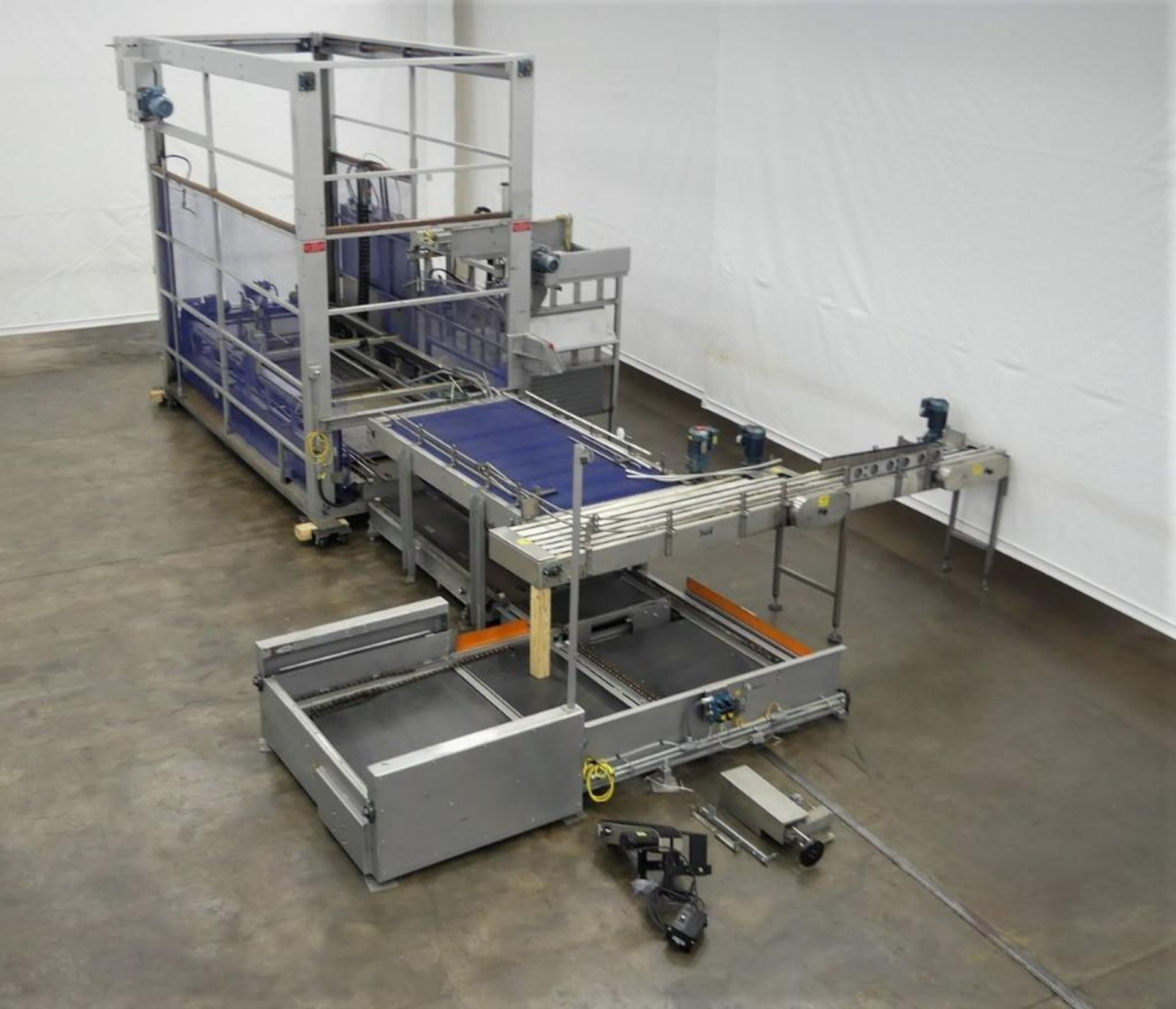 Unipak WD-7797 Automatic Bottle Depalletizer - Image 3 of 20