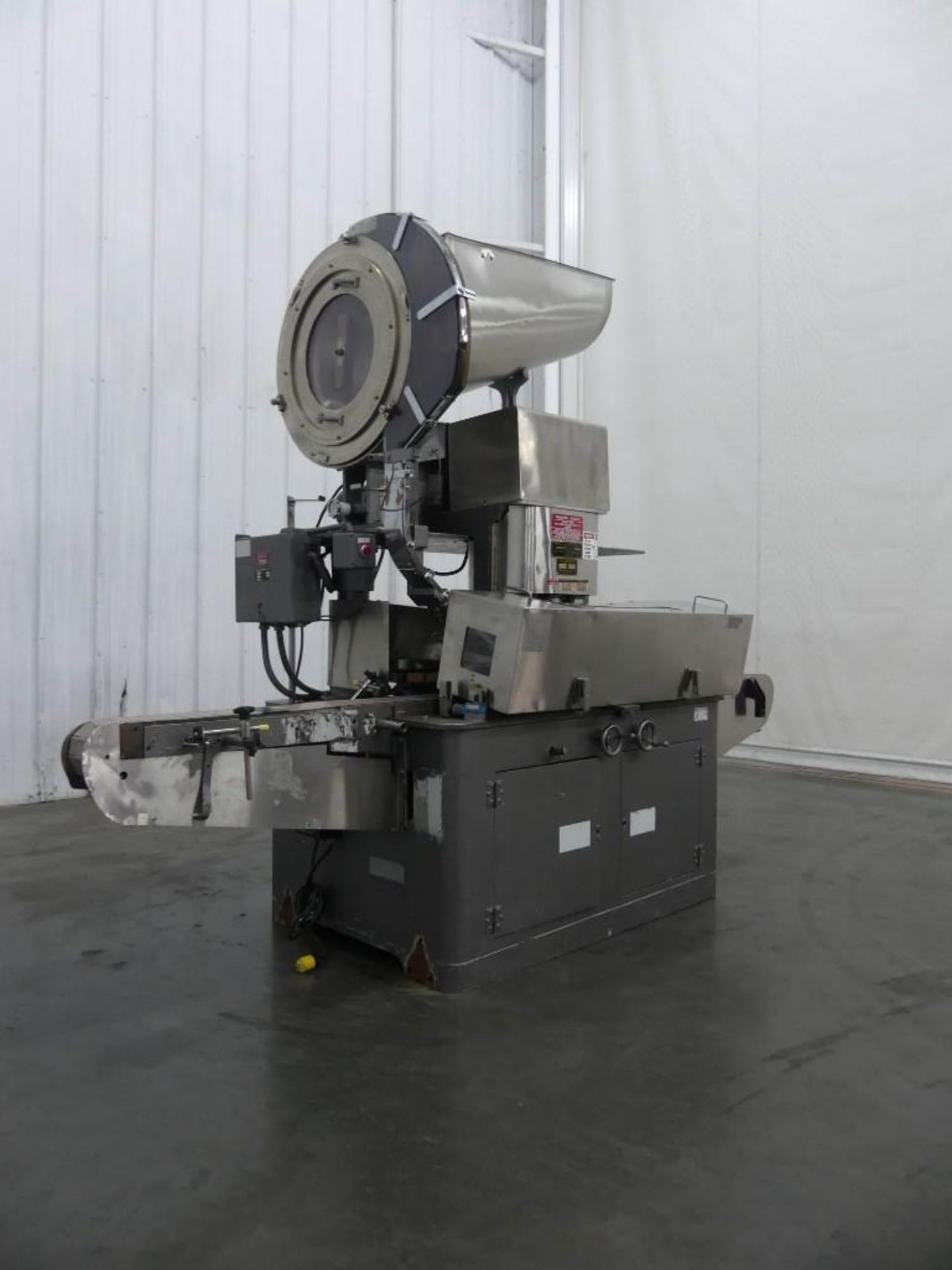 Resina U30 1126 In-line 6 Spindle Capper - Image 4 of 19