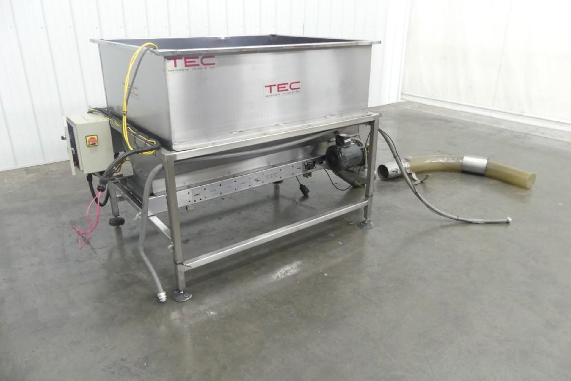 Tec Engineering Bulk Cap Hopper 28 Cubic Feet