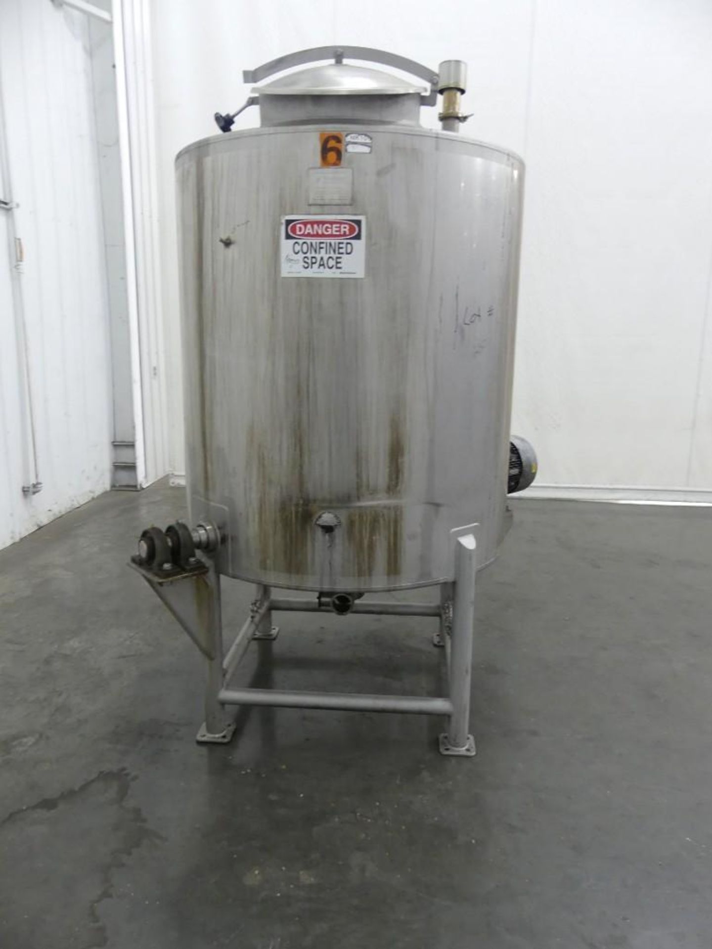 Highland 430 Gallon Single Wall Agitated Tank