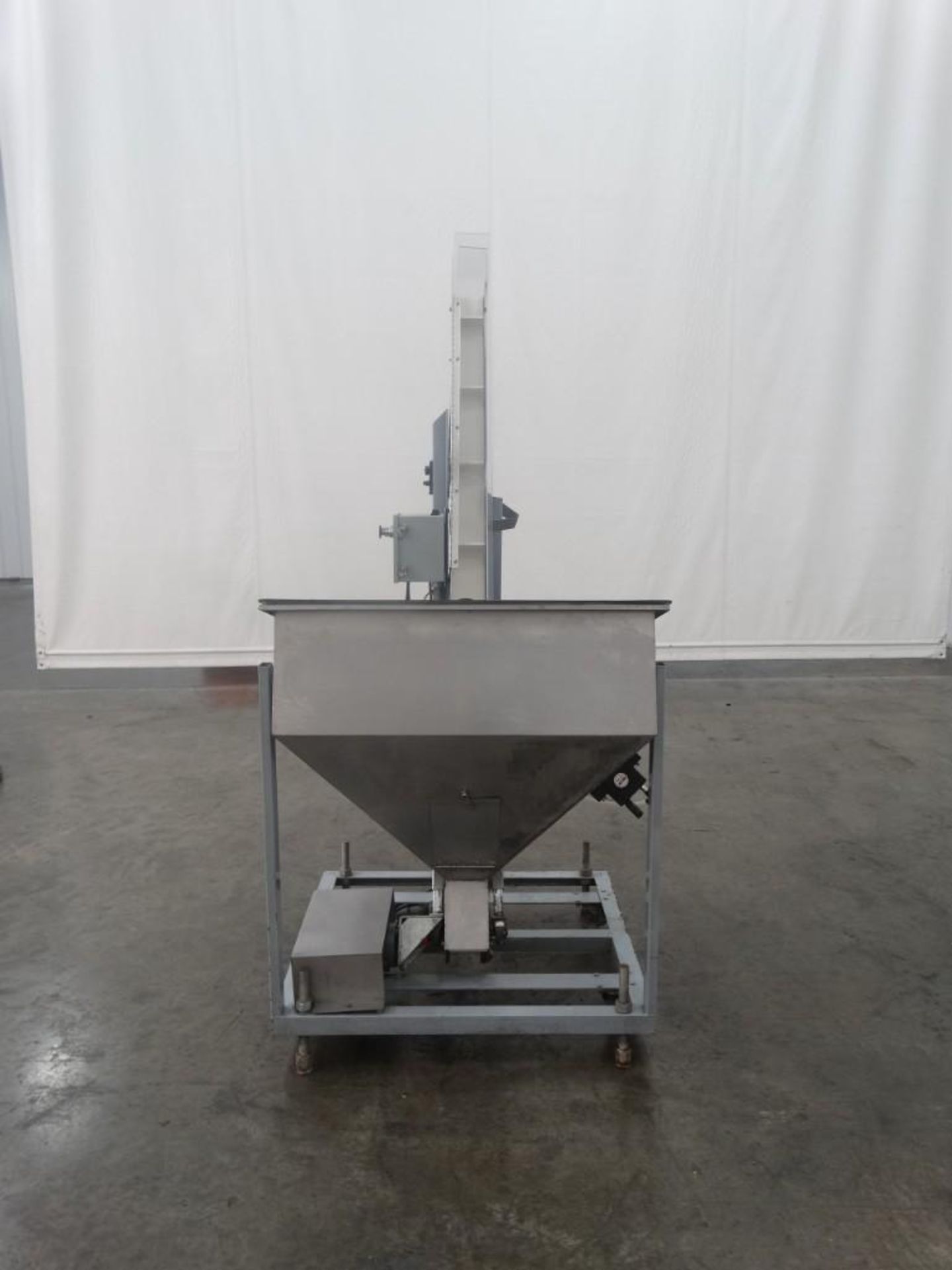 Stainless Steel Cleated Cap Elevator with 54" discharge height - Image 3 of 7