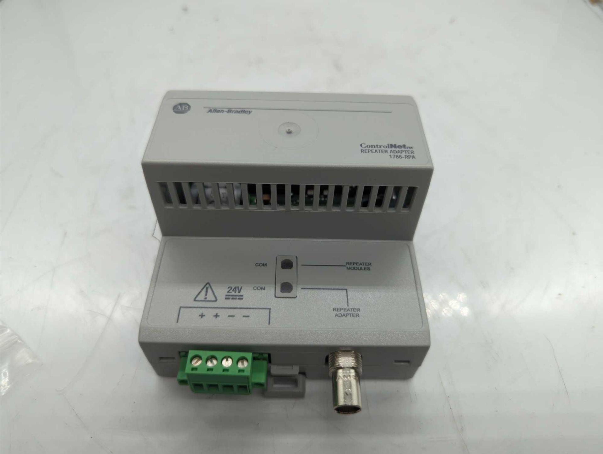 Allen Bradley Controlnet Modular Repeater Adapter - Image 3 of 7