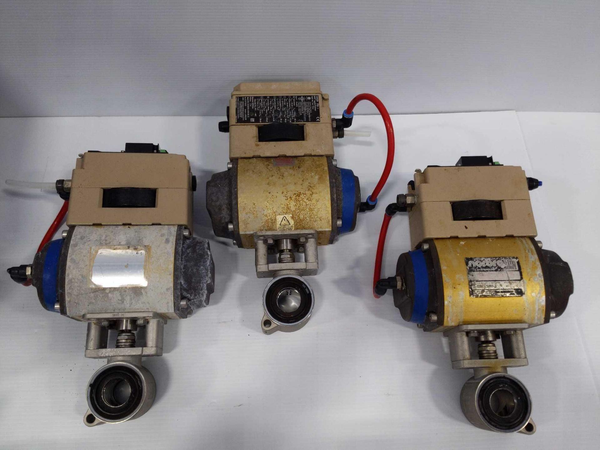 (3) Actuators