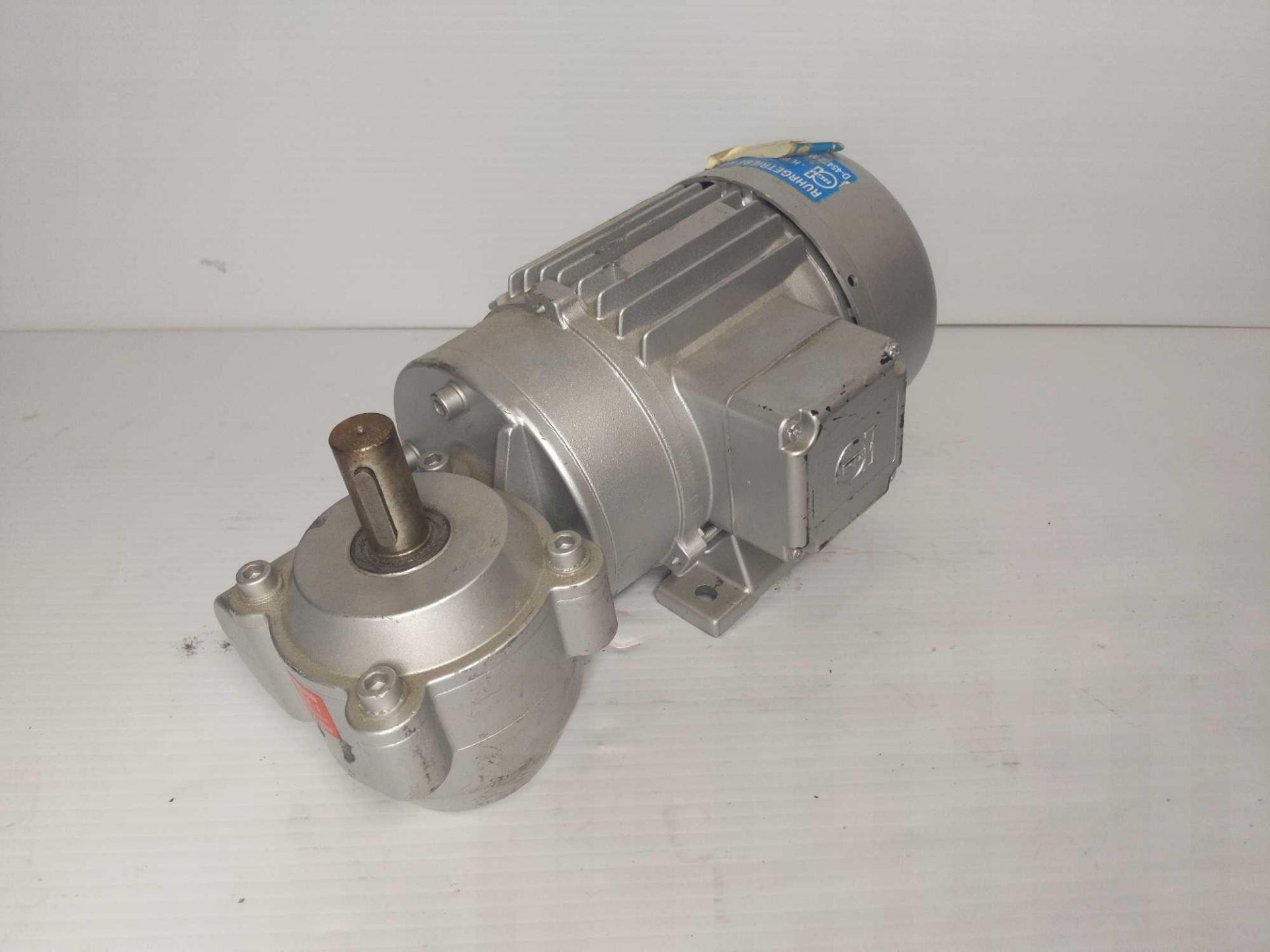 (2) Motor with Gearbox - Image 9 of 15