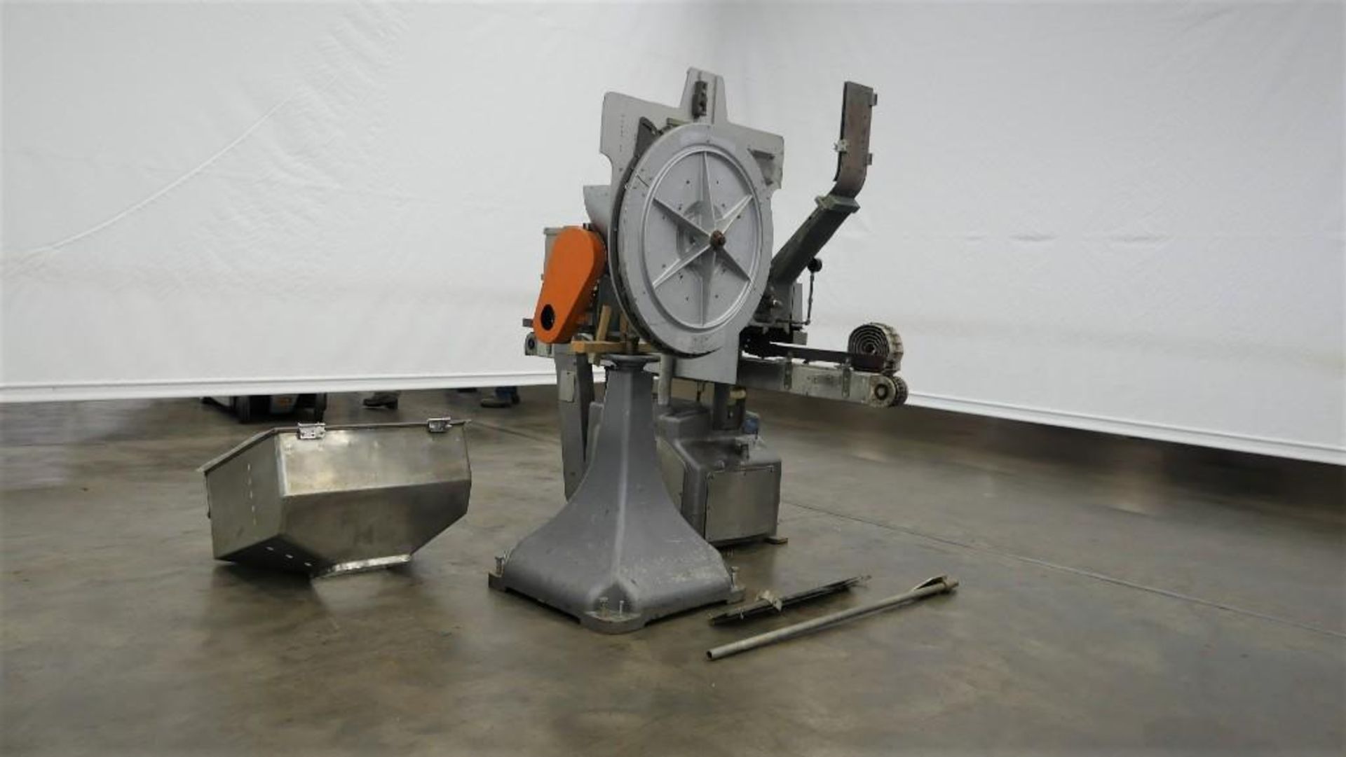Diversified Capping Equipment Steam Capper - Image 4 of 20