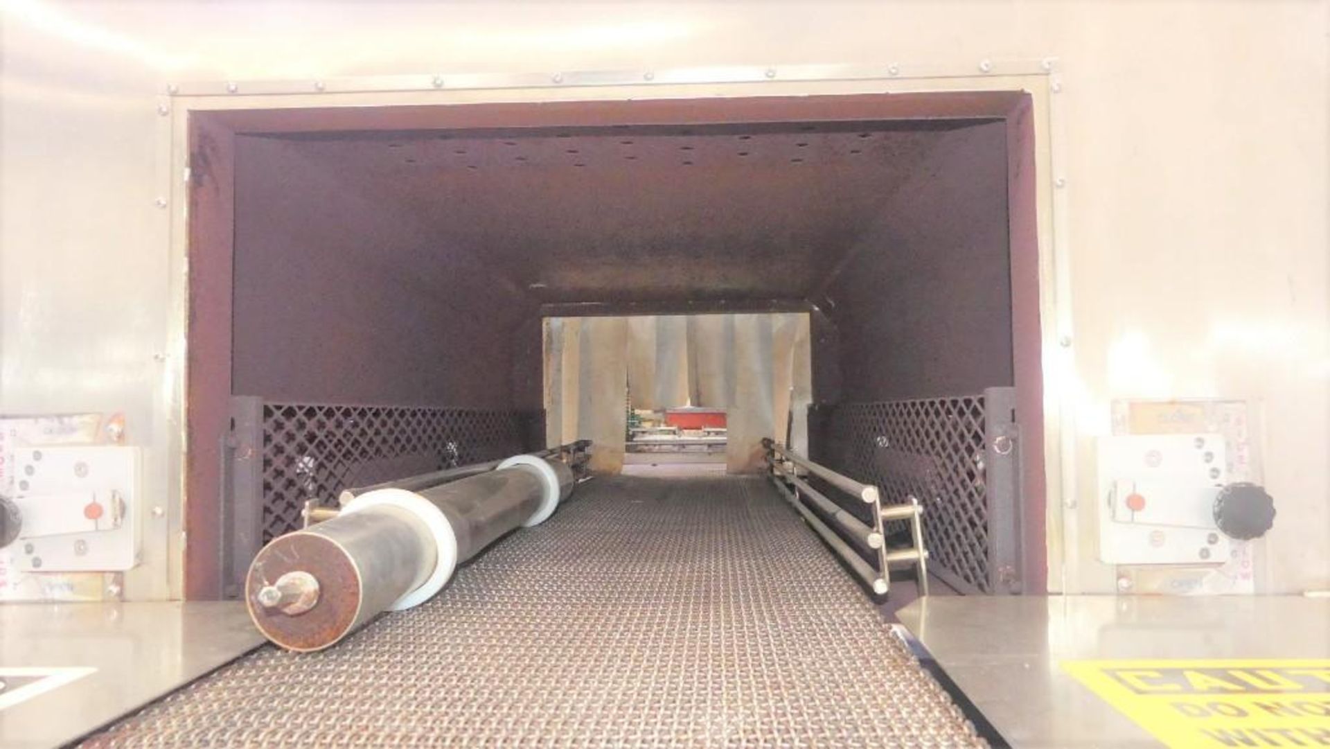 APM MFA-26-P Shrink Bundler and Heat Tunnel - Image 6 of 18