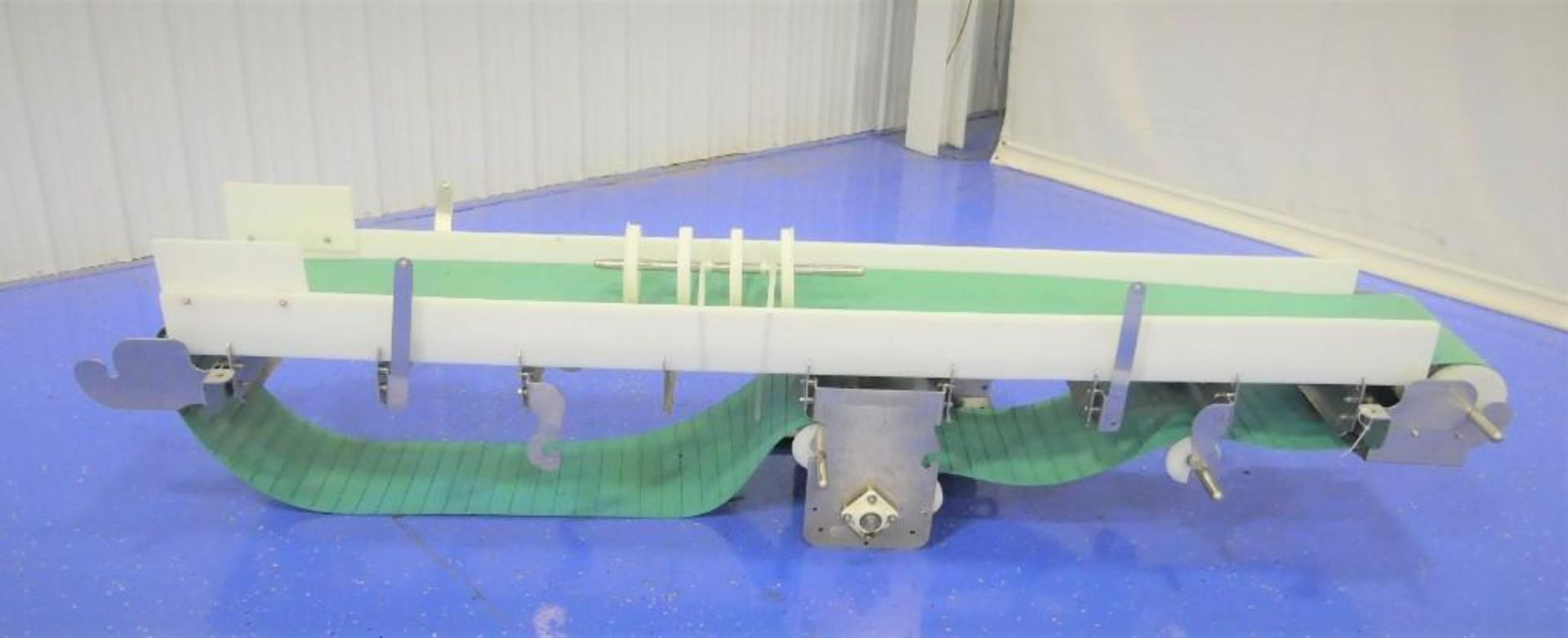 Smooth Rubber Blue Belt Conveyor 10 Foot Long x 14 Inch Wide