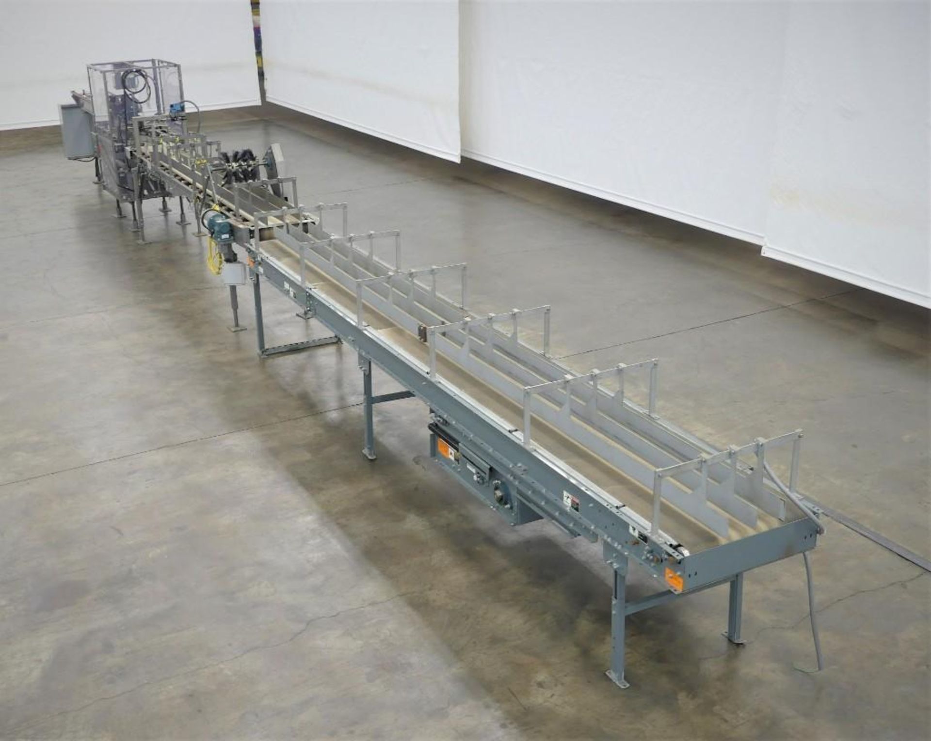 Pearson BE60 6-Pack Beverage Carrier Erector with Twin Lane Conveyor - Image 4 of 21