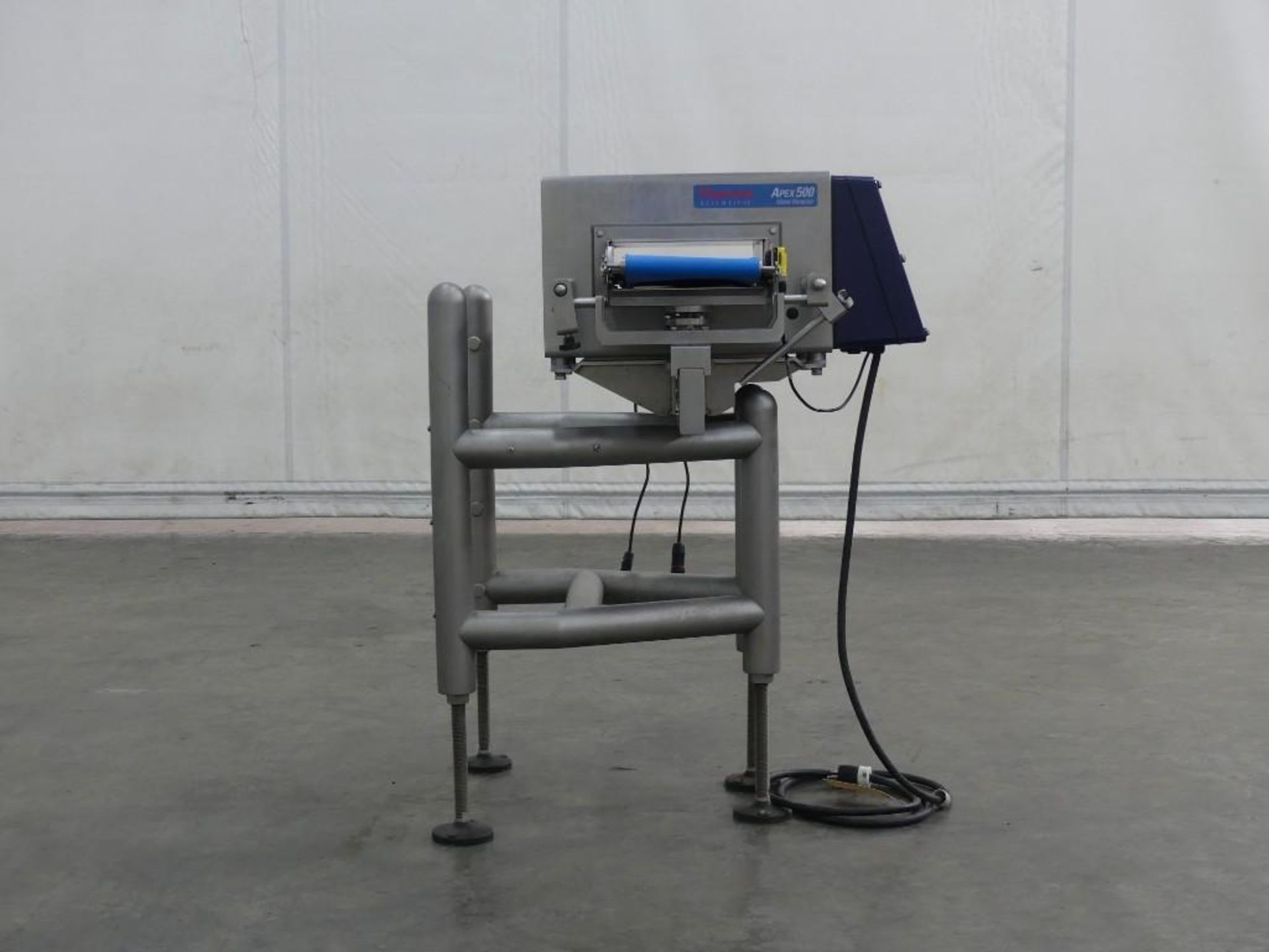 Thermo Scientific Apex 500 Metal Detector - Image 2 of 9