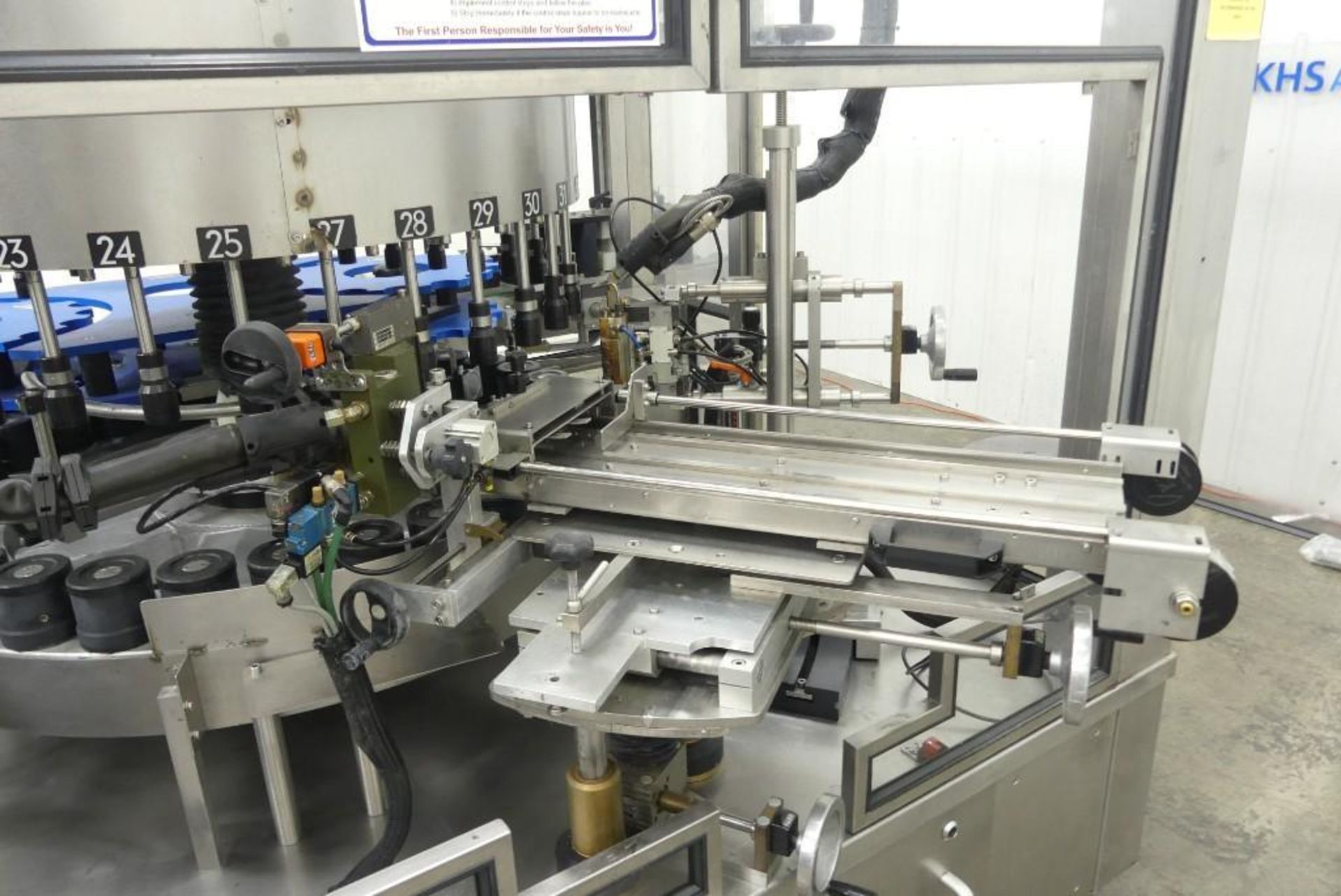 KHS Roland 32 HS High Speed Rotary Glue Labeler - Image 6 of 30