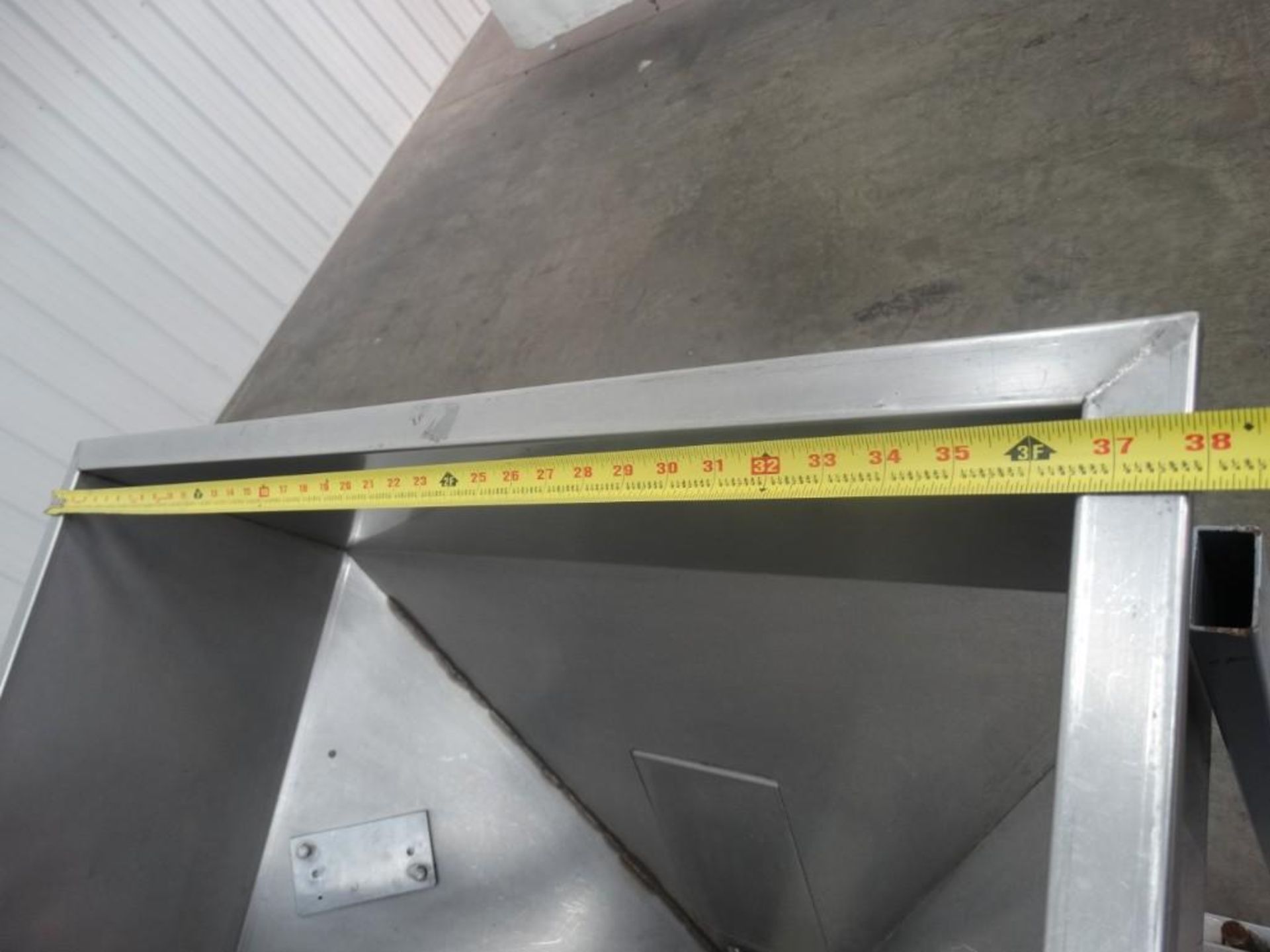 Stainless Steel Cleated Cap Elevator with 54" discharge height - Image 6 of 7