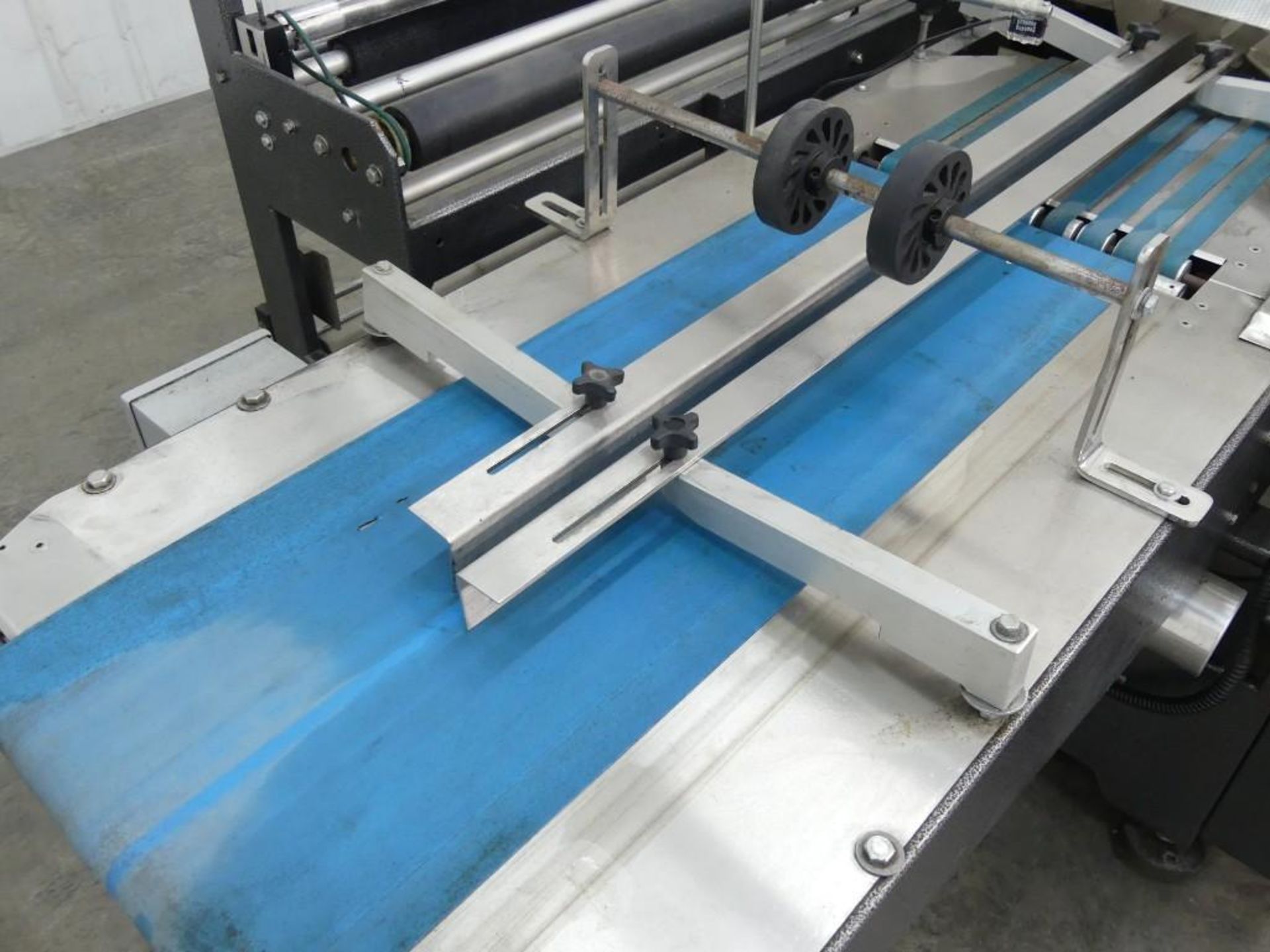 Packaging Parts Extreme AL33 Horizontal Lap Sealer - Image 9 of 17