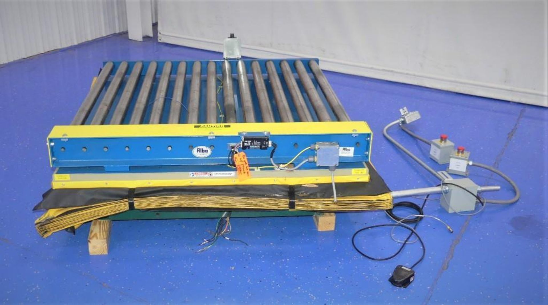 60"L x 63"W Chain Driven Roller Conveyor