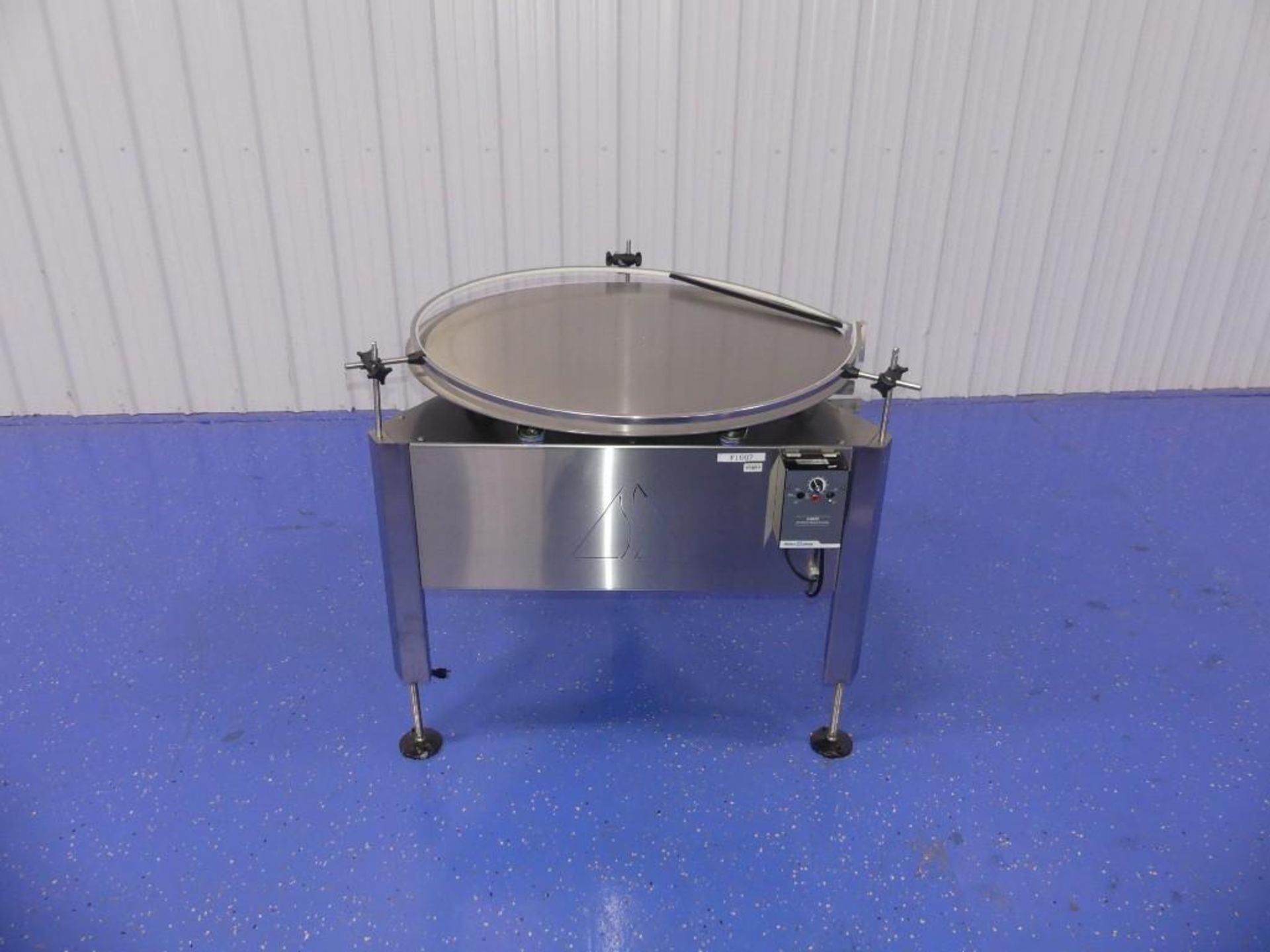 40" Rotary Accumulation Table