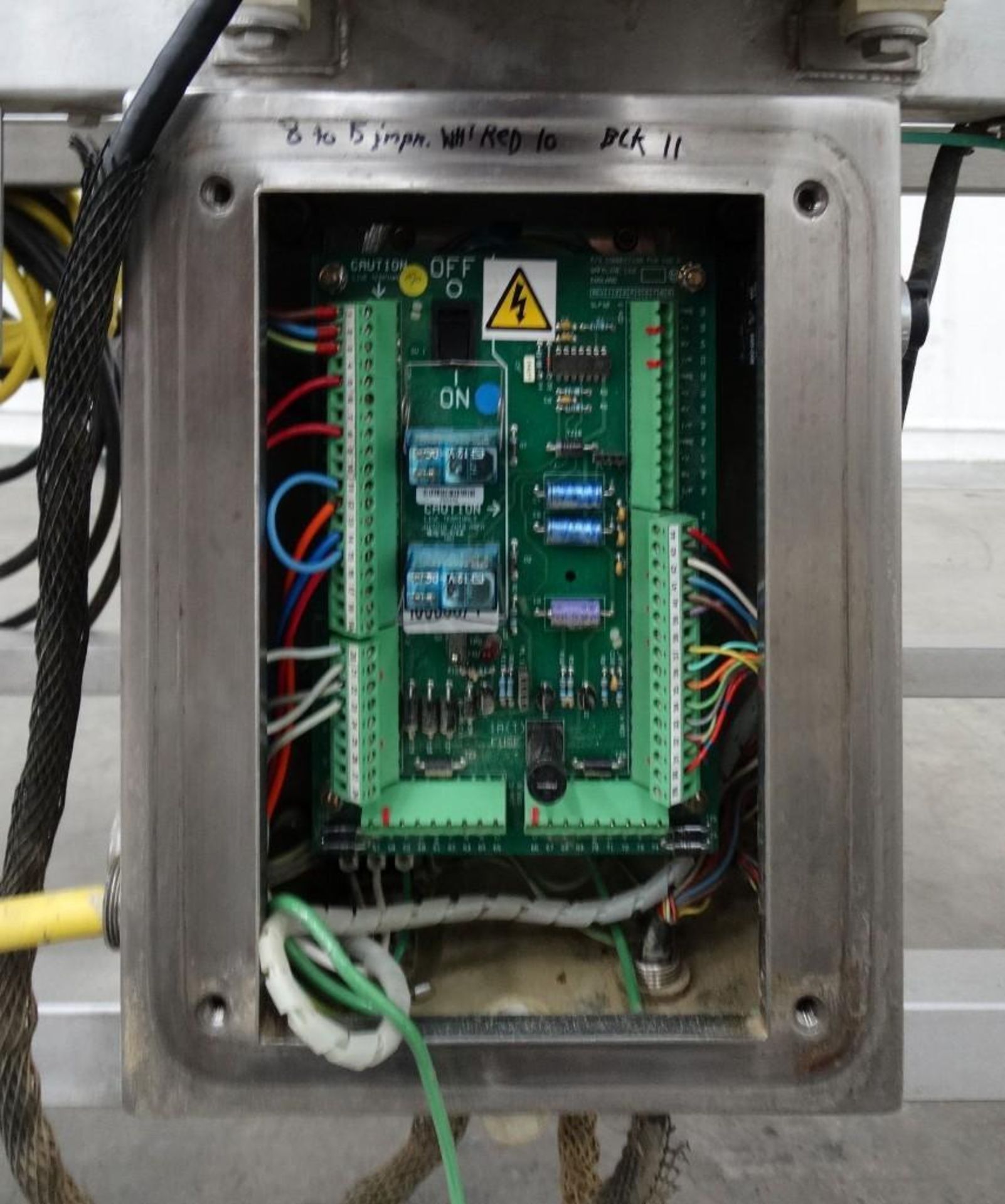 Safeline Metal Detector with Conveyor 3" x 11" - Image 7 of 7