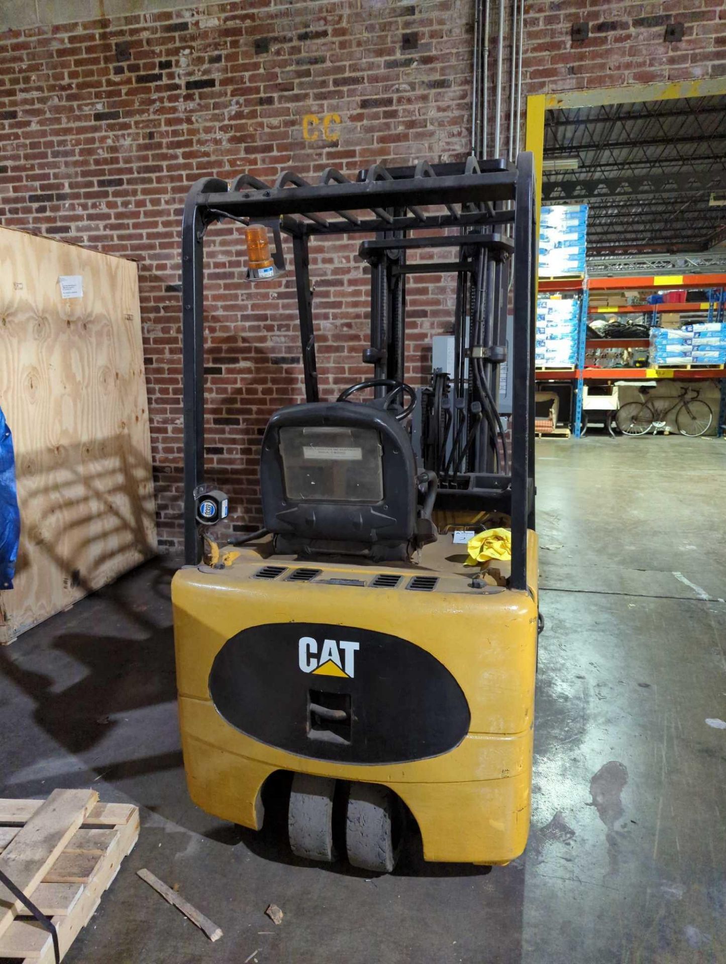 CAT EP16KT Forklift - Image 6 of 11