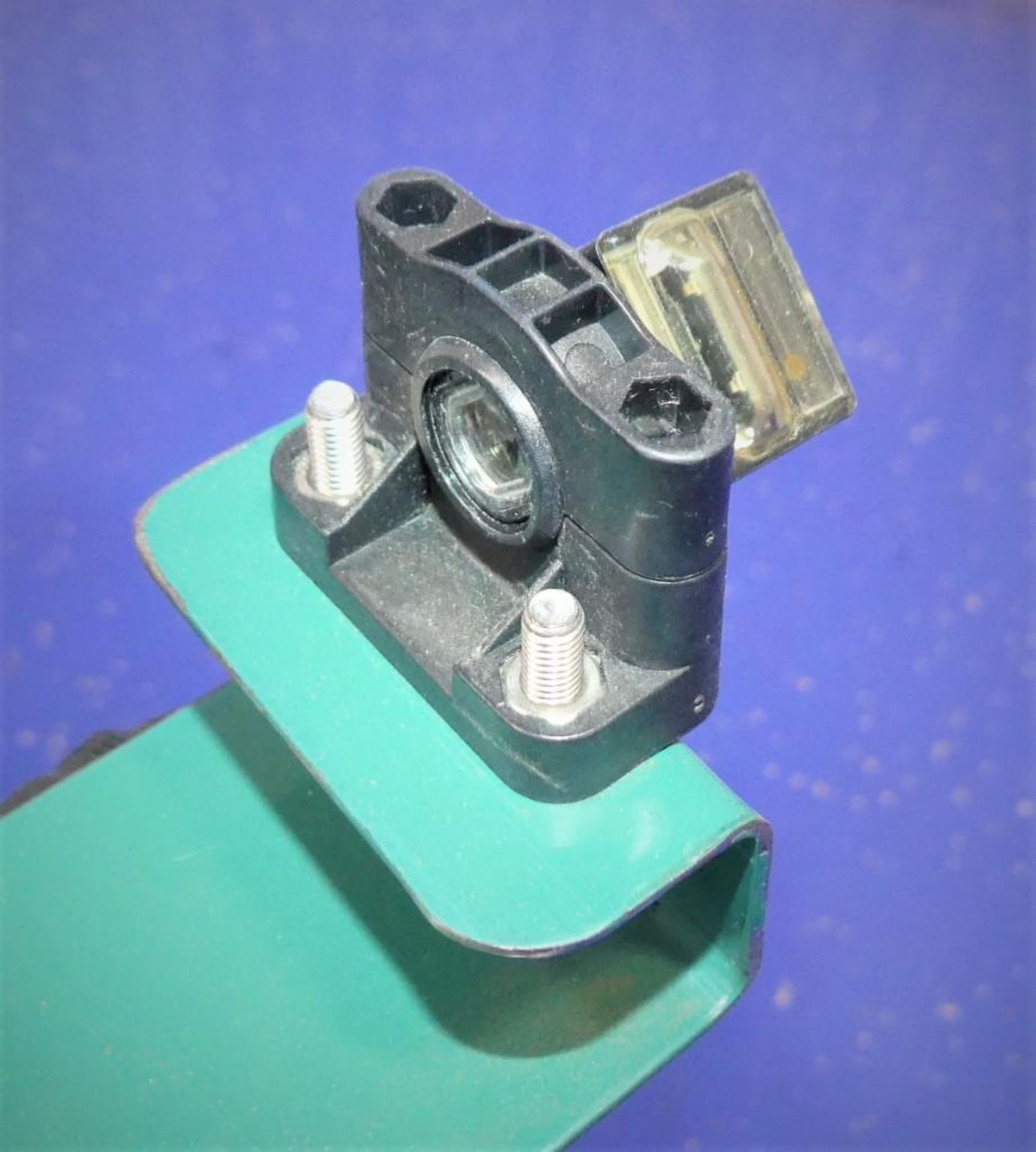 54"L x 53.75"W Case Belt Conveyor - Image 4 of 9