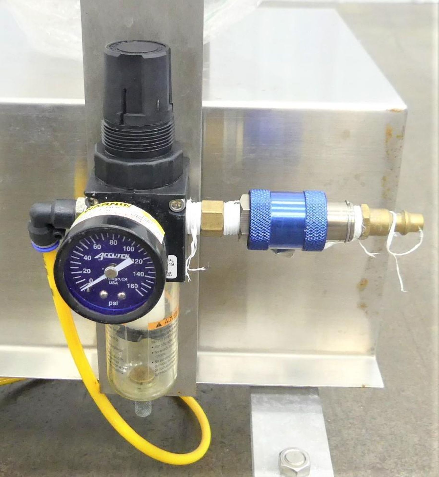 Accutek Tabletop Piston Filler with Valve - Image 6 of 7