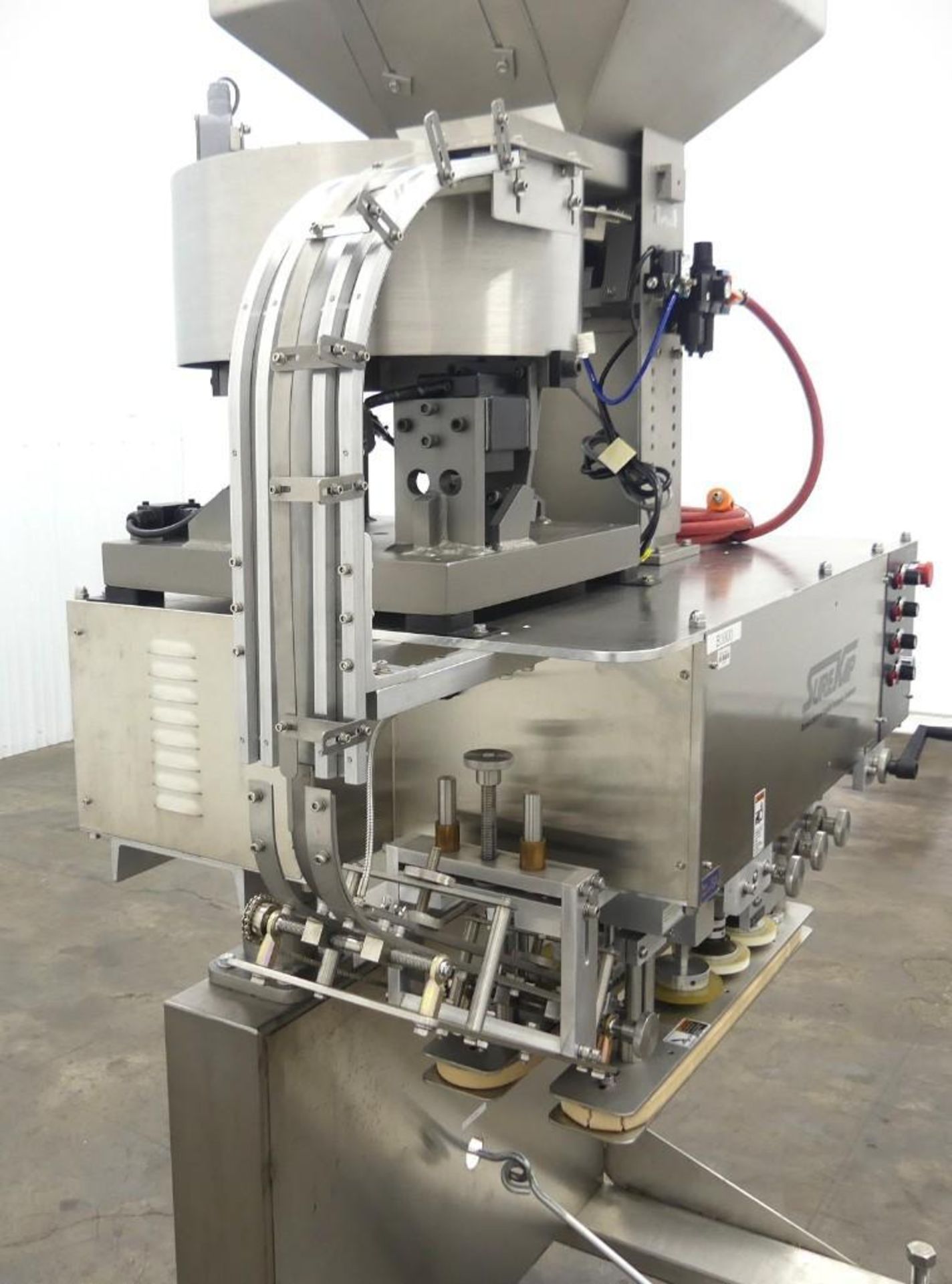 SUREKAP SK6000-18 Fully Automatic Spindle Capper - Image 8 of 11