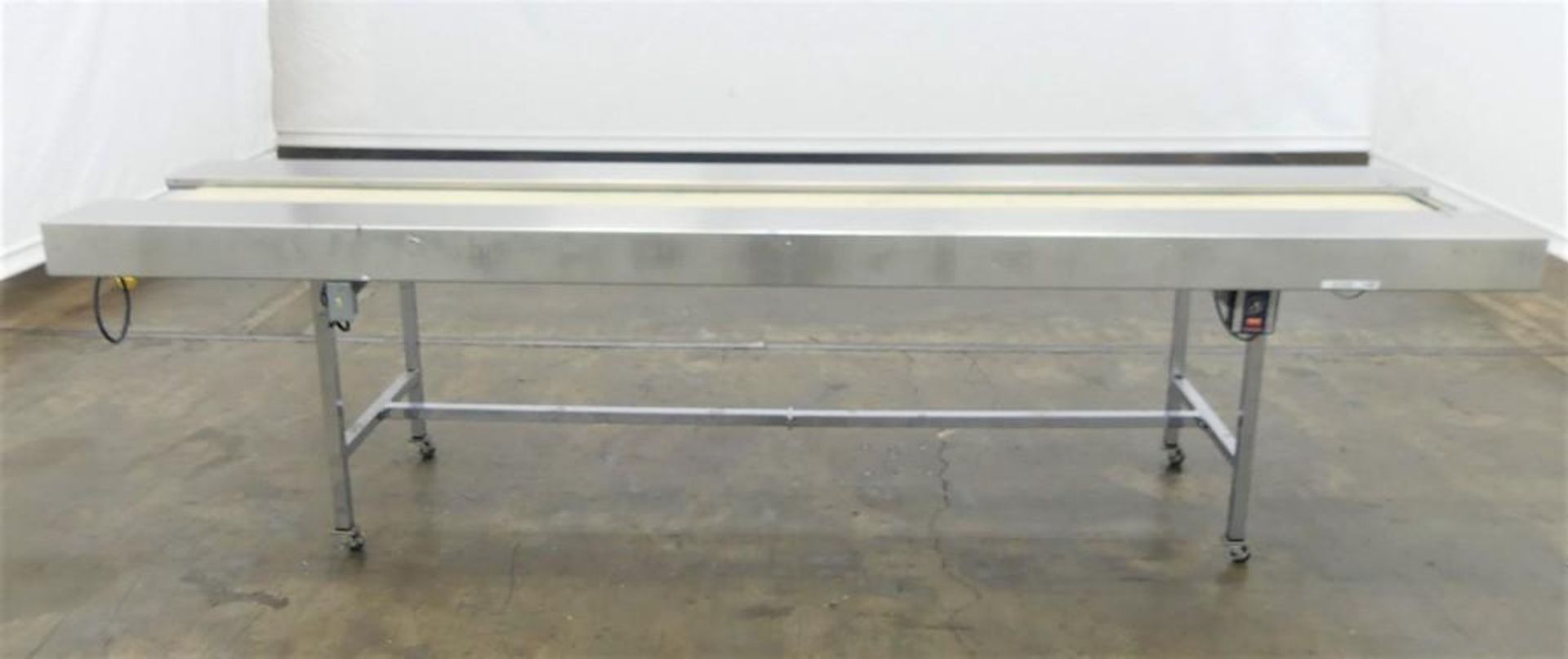 139" by 12" Smooth Top Belt Conveyor