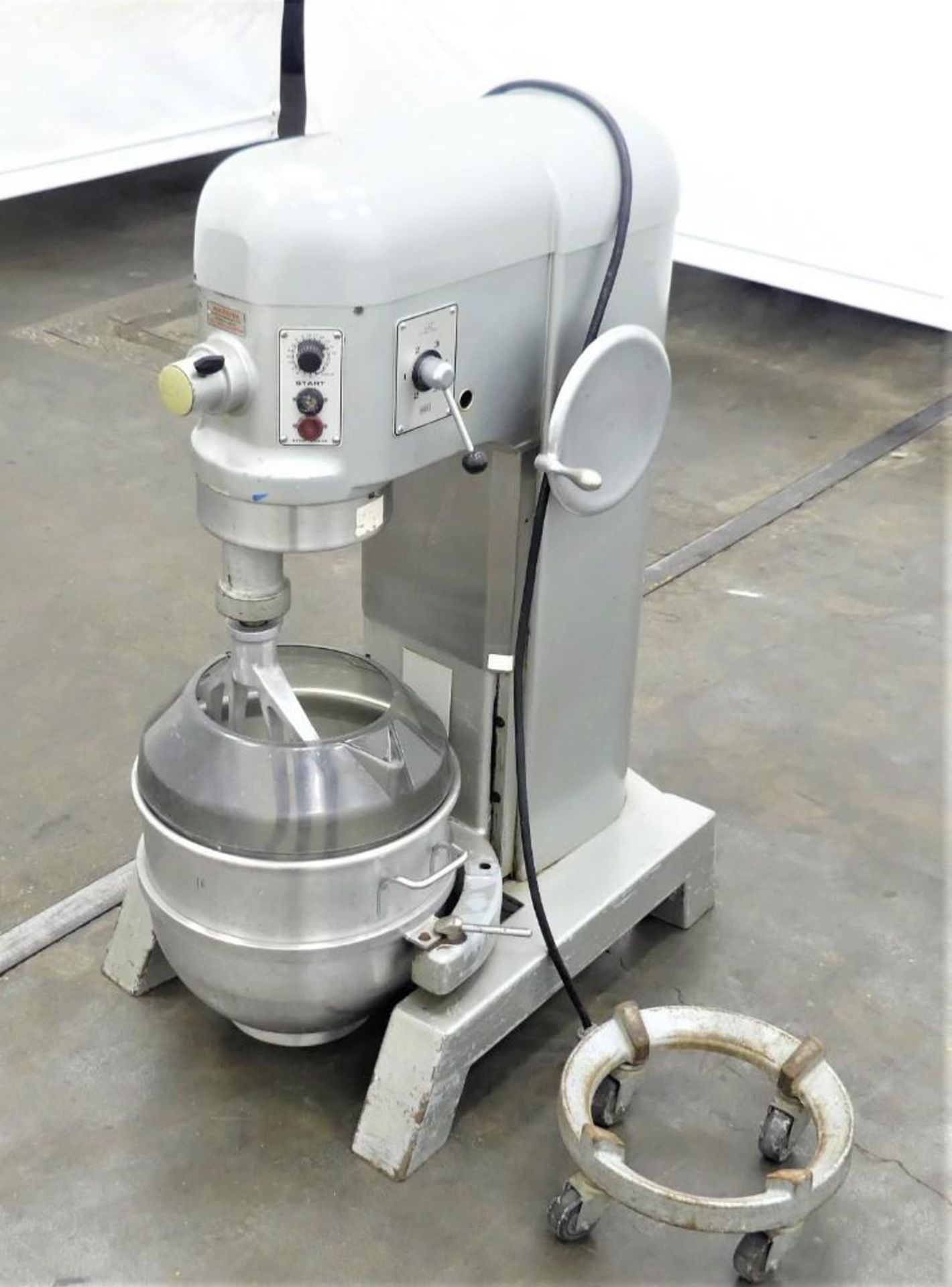 Hobart H-600T 60 Quart Hobart Planetary Mixer - Image 2 of 6