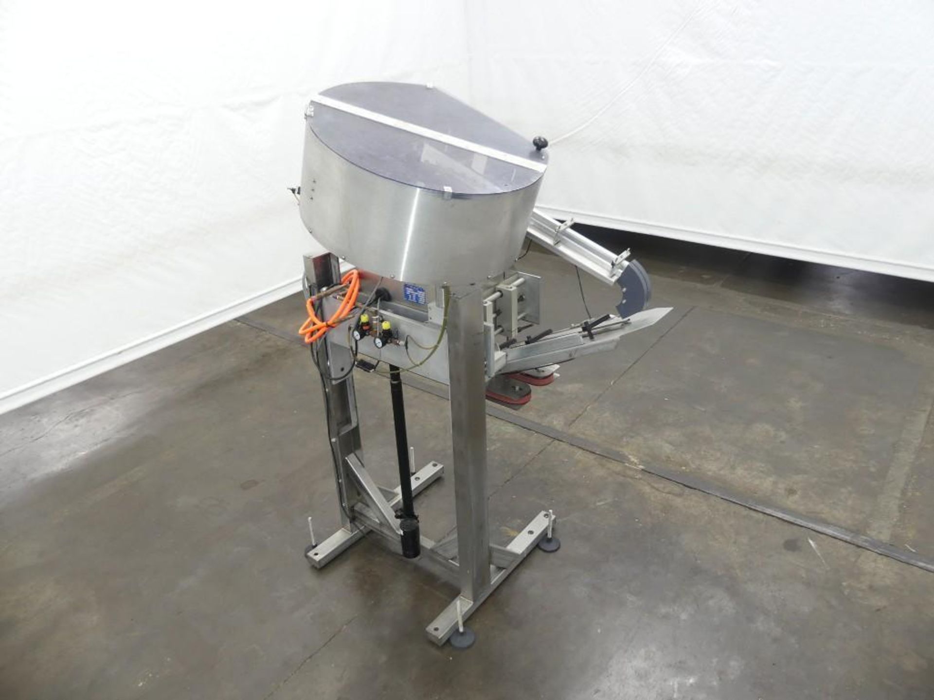 Accutek Stainless Steel 6 Spindle Capper - Image 5 of 12
