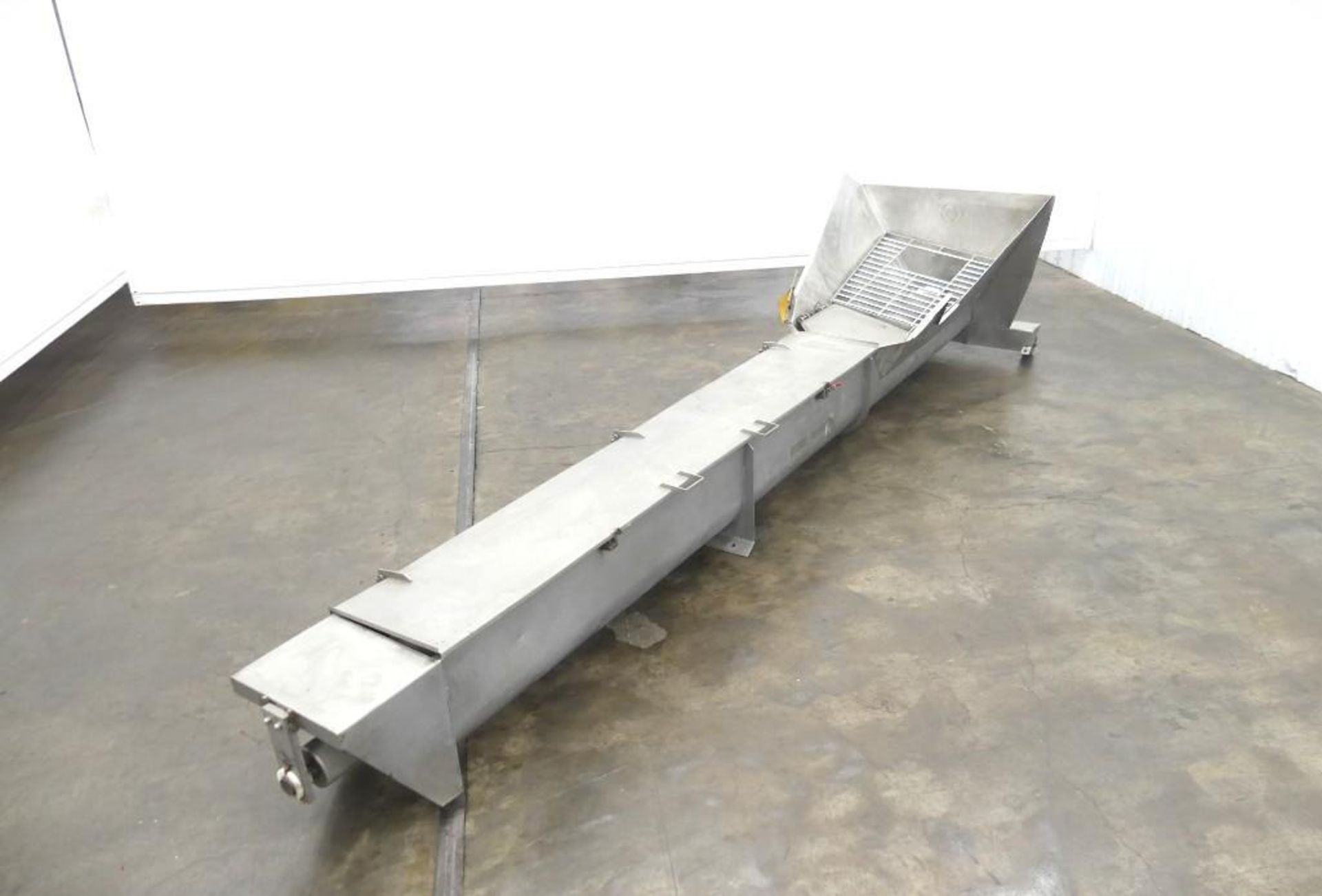 Auger Conveyor 17 Foot Long 15 Inch Diameter - Image 3 of 10
