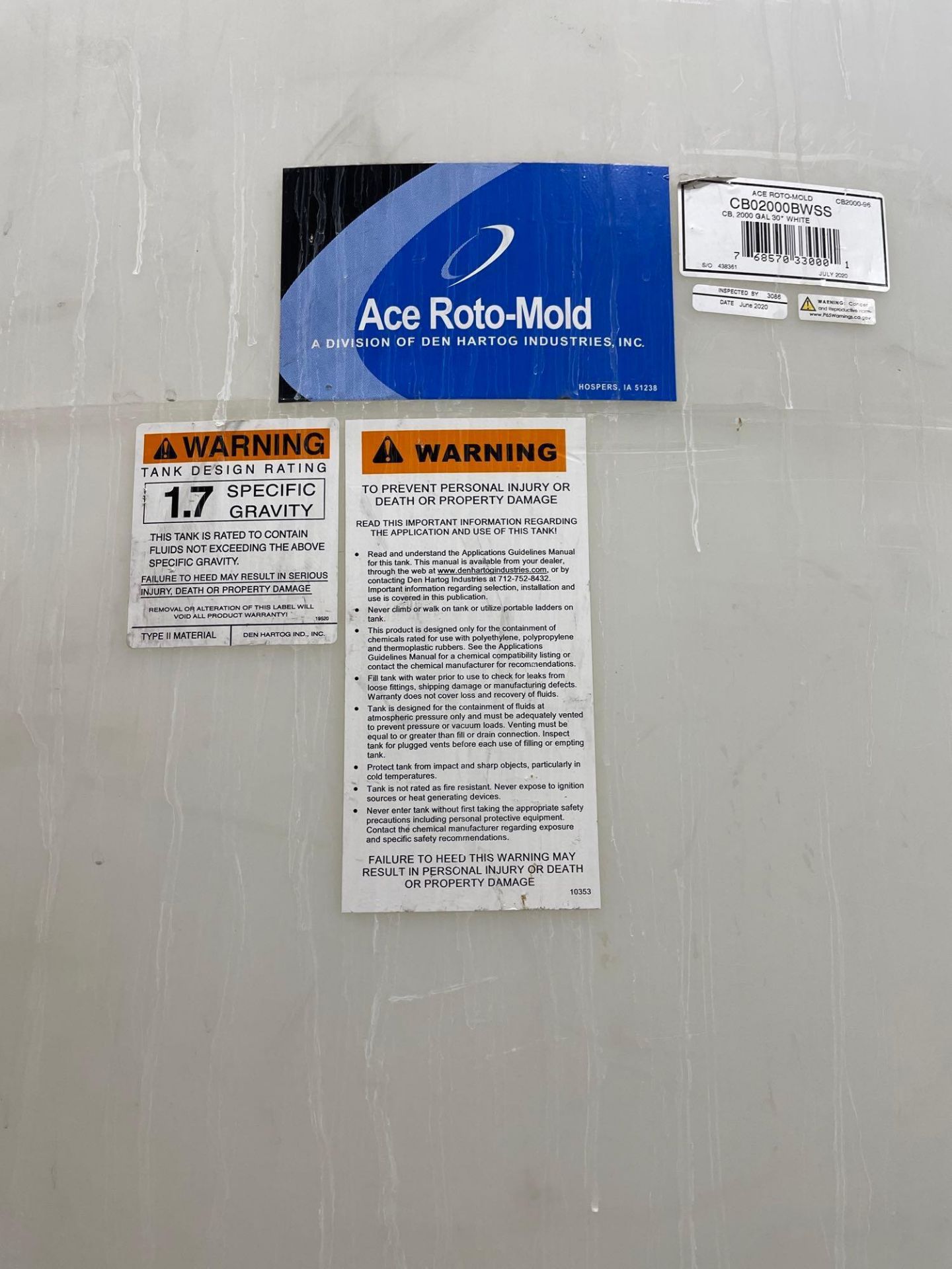 Ace Roto-Mold 2000 Gallon Plastic Tank - Image 2 of 6