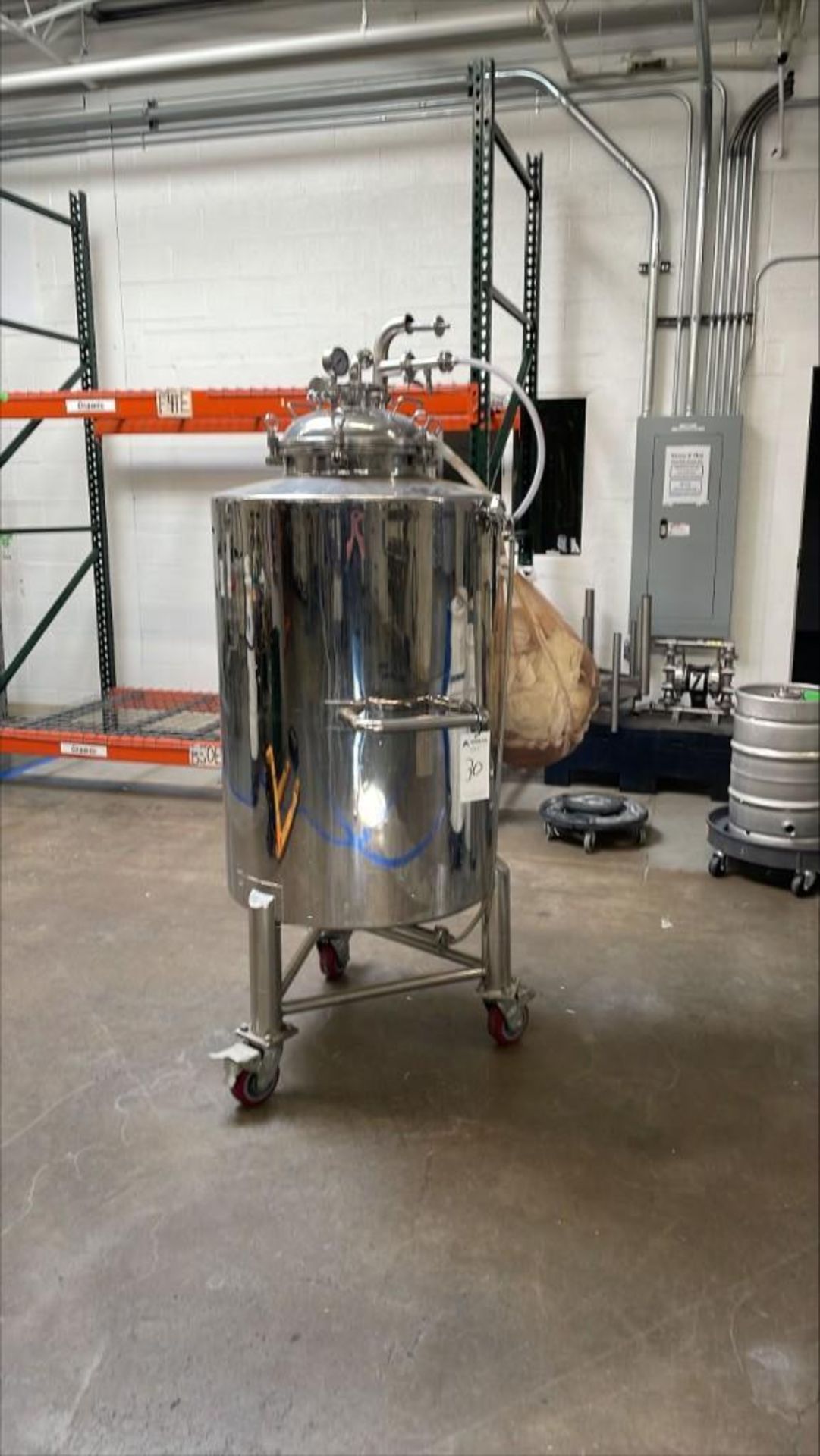 100 Gallon Conical Fermentor - Image 3 of 7
