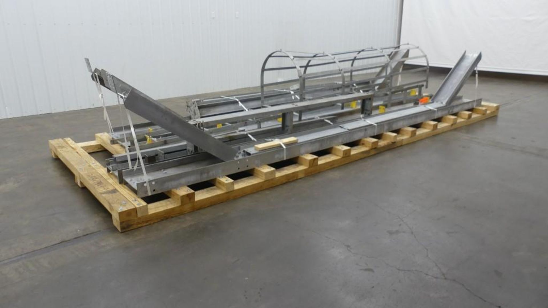 Galvanized Steel Mezzanine 19' L x 20' W x 13' H