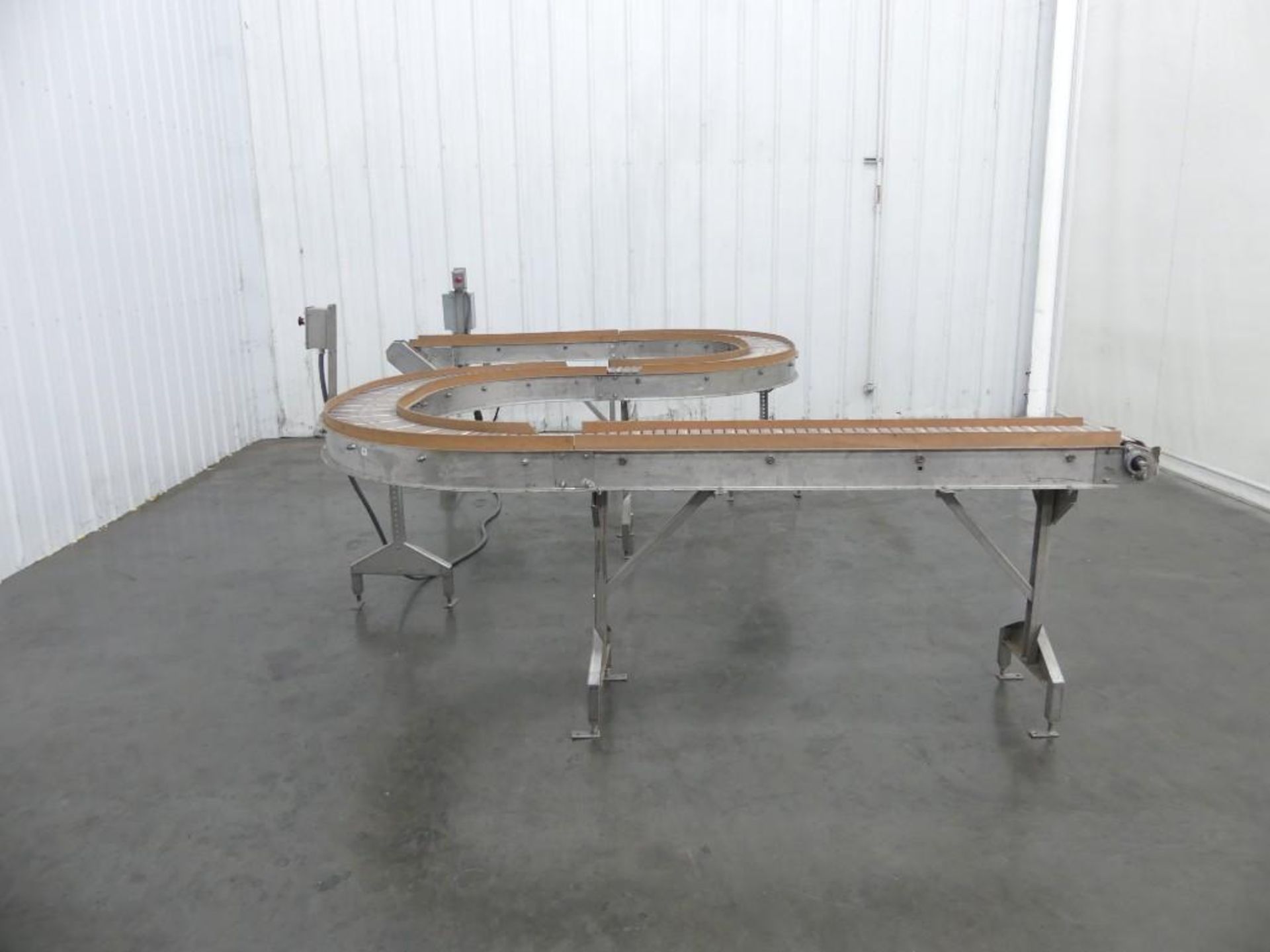 Serpentine Table-Top Conveyor 10" Wide x 32' Long