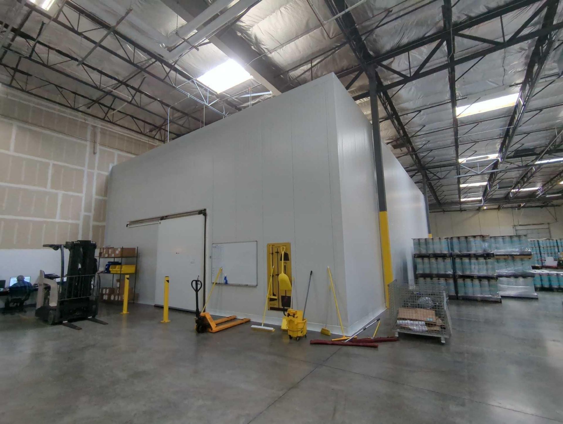 64' Long x 37' Wide Walk-In Refrigeration Unit - Image 9 of 23