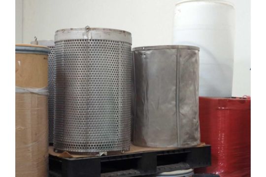 2 Barrel Mesh Filters - Image 5 of 6